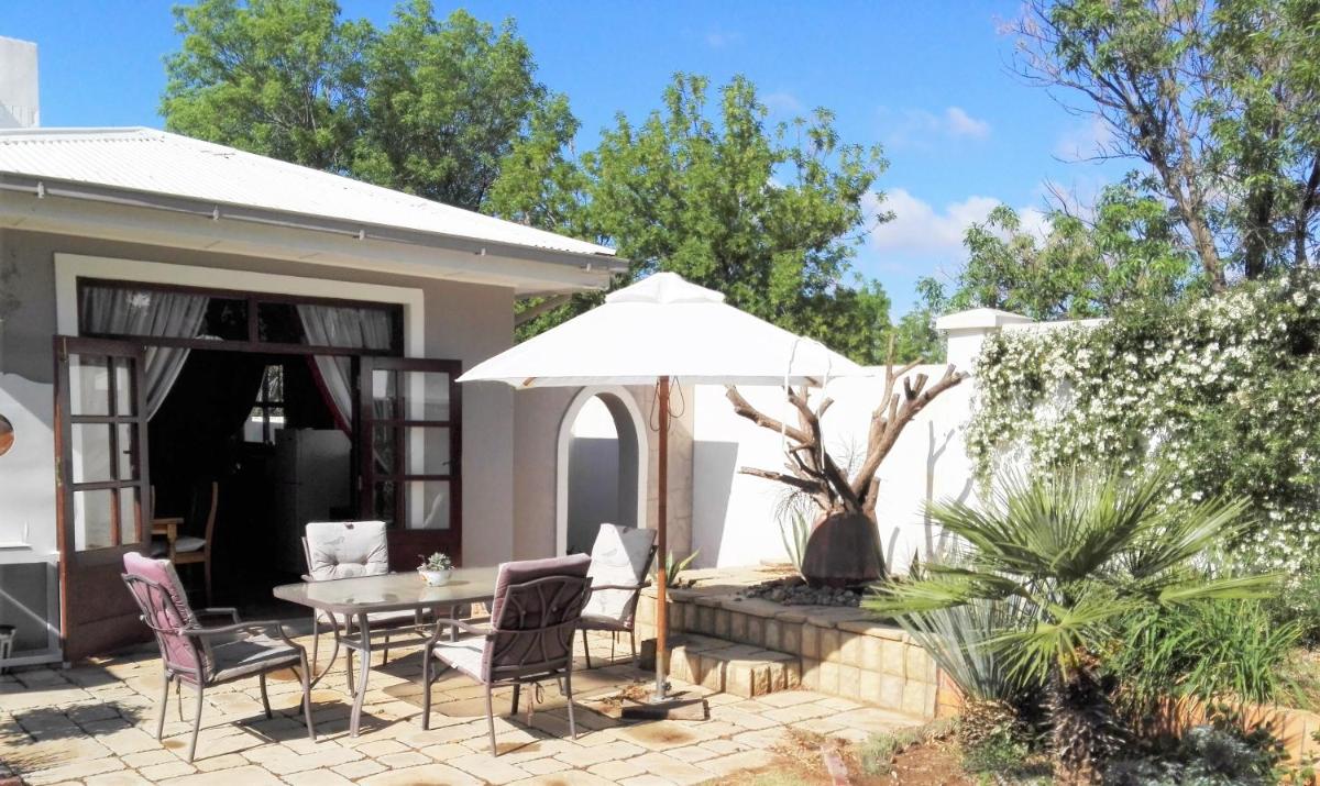 Deluxe Double Room (1 adult + 2 children) photo 1