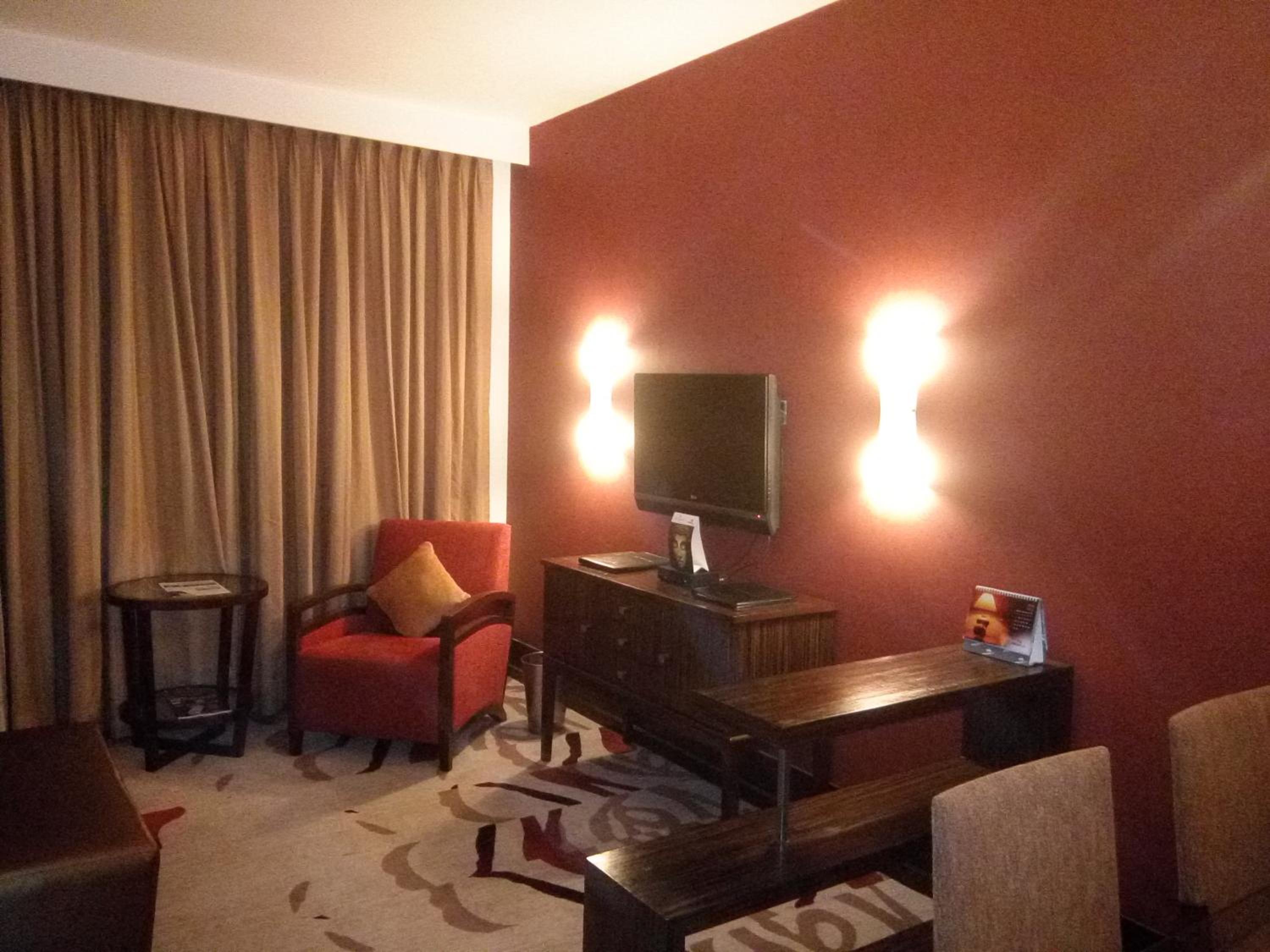 Premium Double Room with 15% off on Food & Soft Beverages - Photo 3