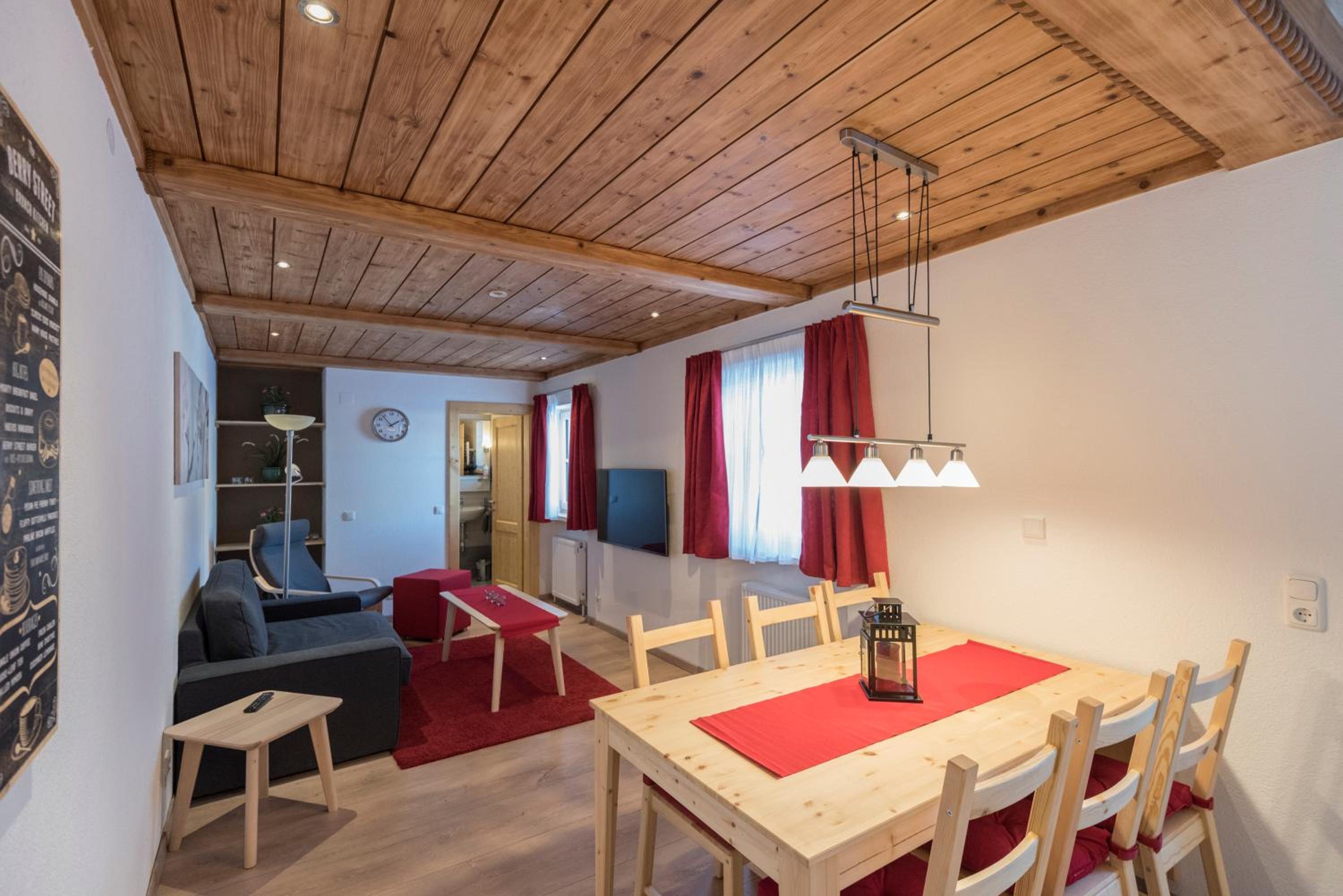 Apartment with Terrace photo 3