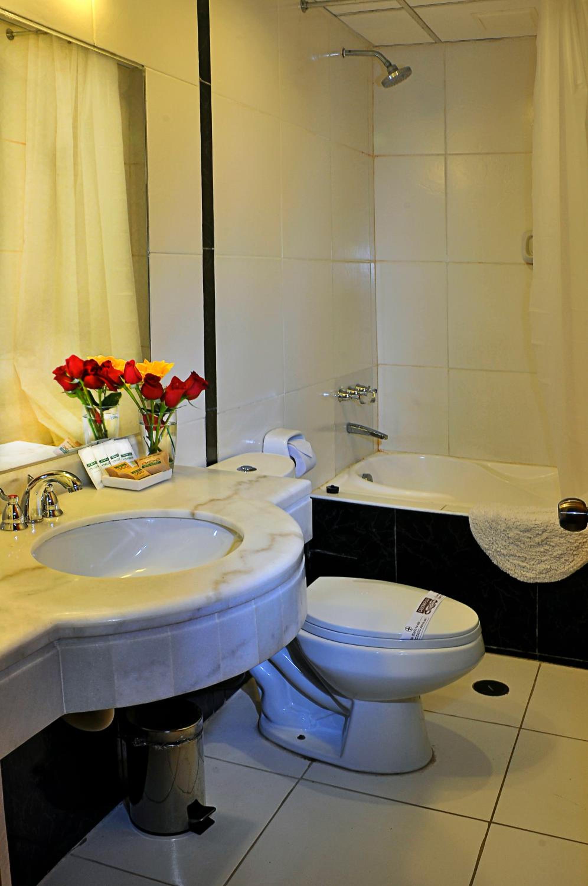 Double Room - Photo 15