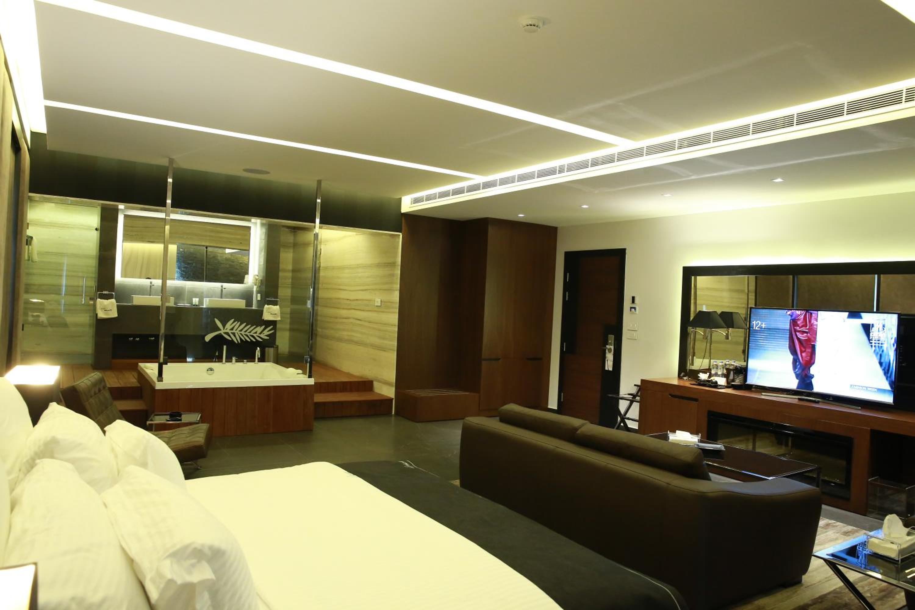 Exclusive Suite