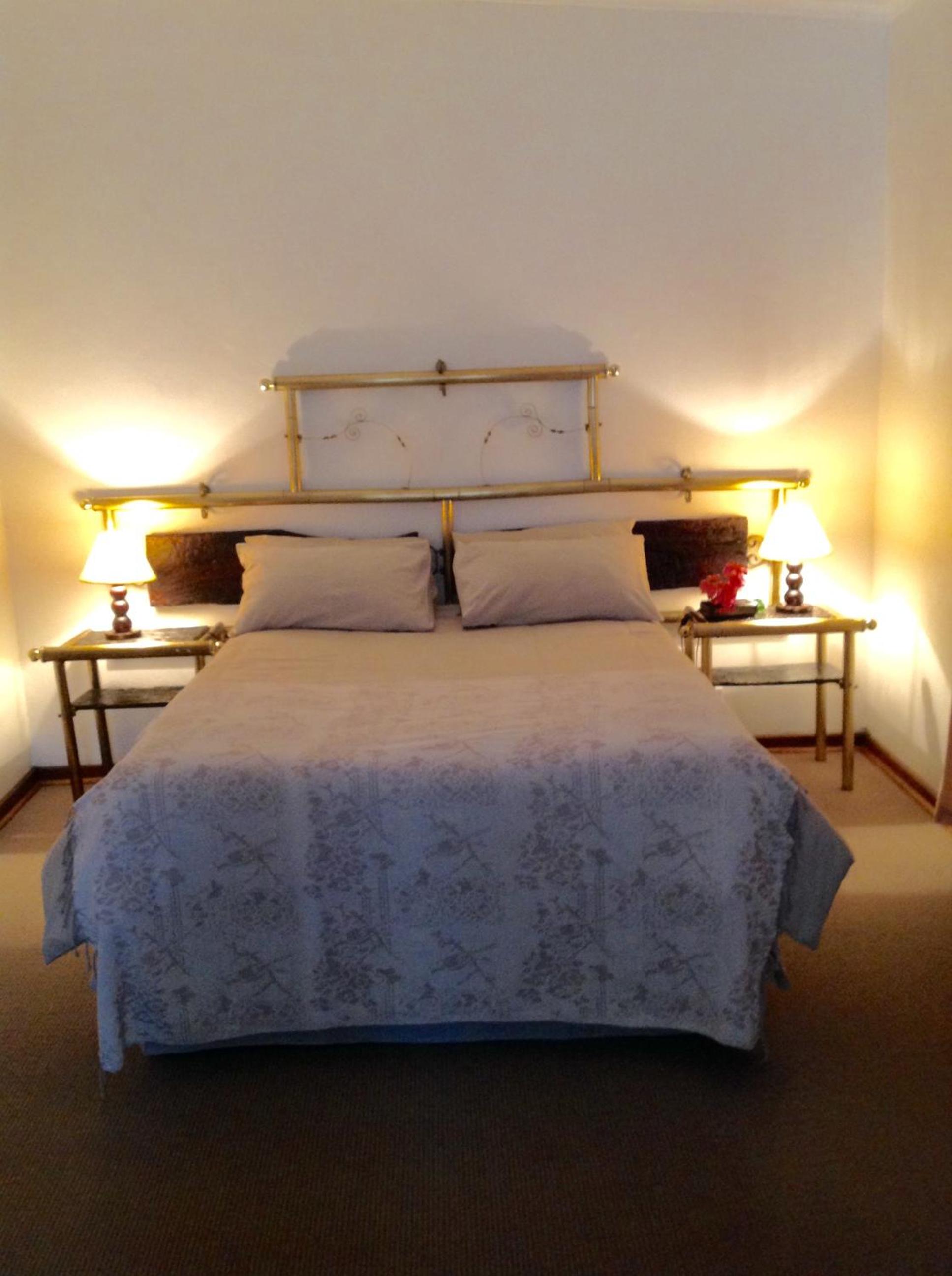 Budget Double Room - Photo 5