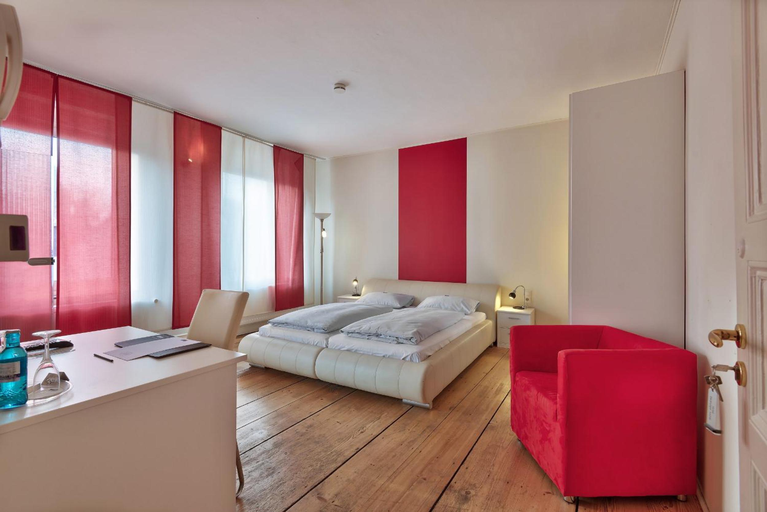 Superior Double Room - Photo 8