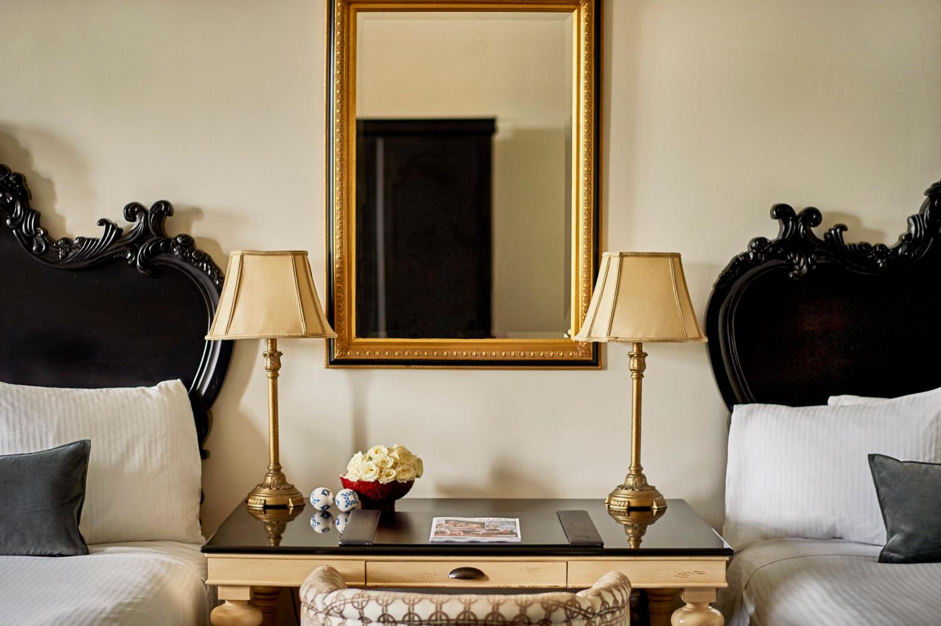 Deluxe Terrace Suite - Photo 2
