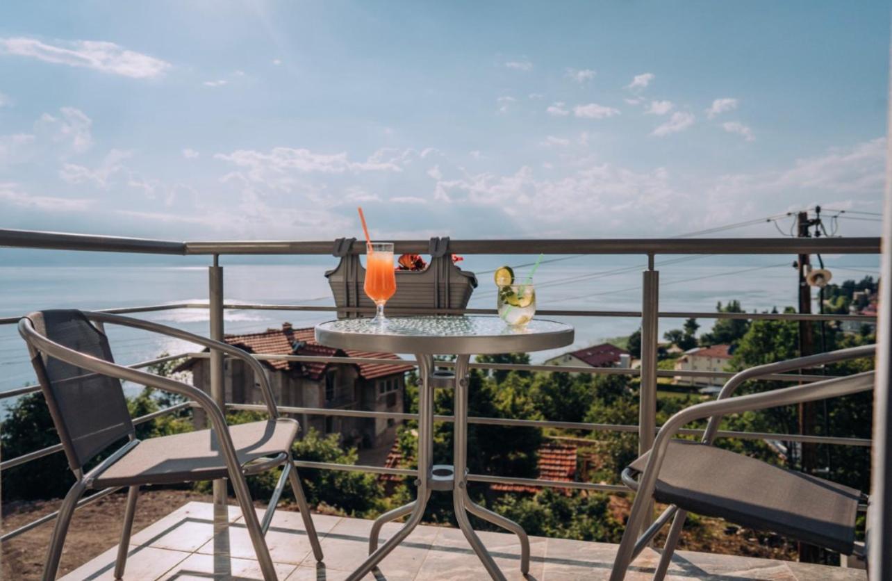 Apartment with View and Balcony photo 1