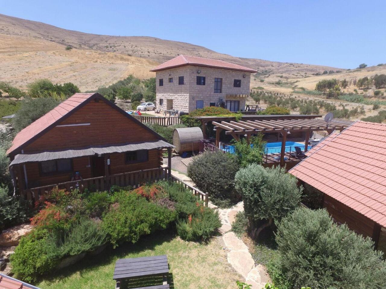 Chalet with Gallery photo 3