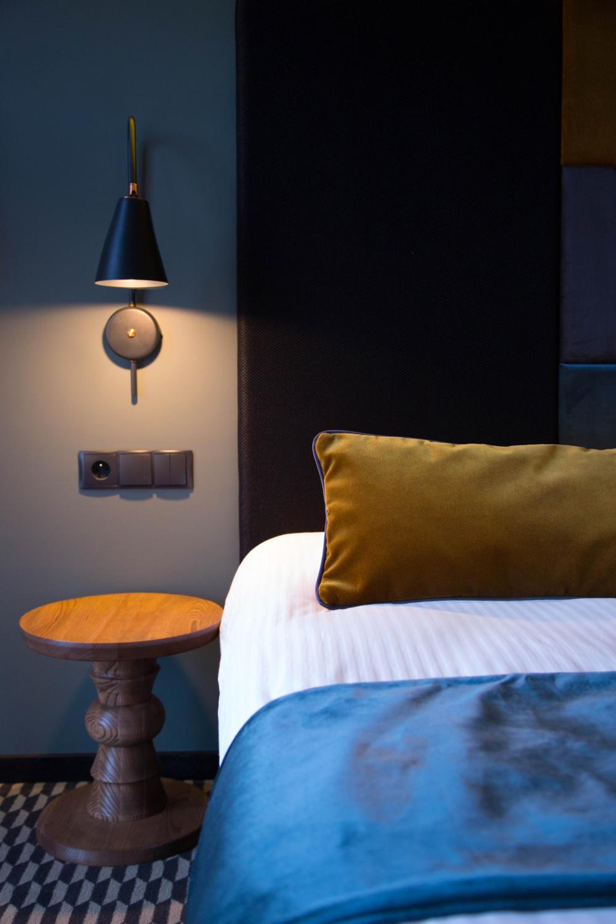 Standard Double/Twin Room - Photo 9