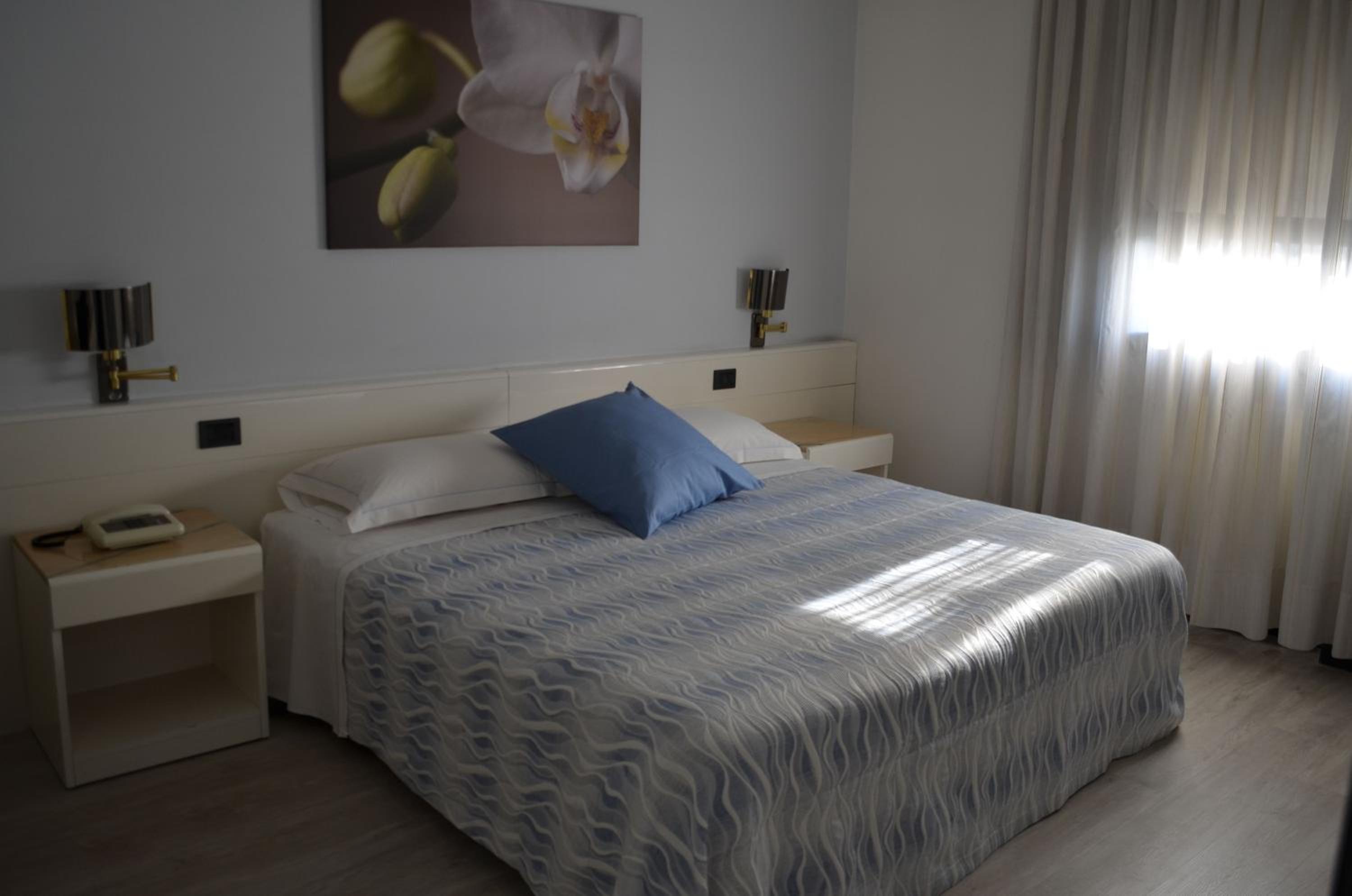 Double Room - Photo 1
