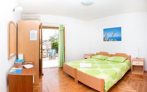 Double Room photo 3