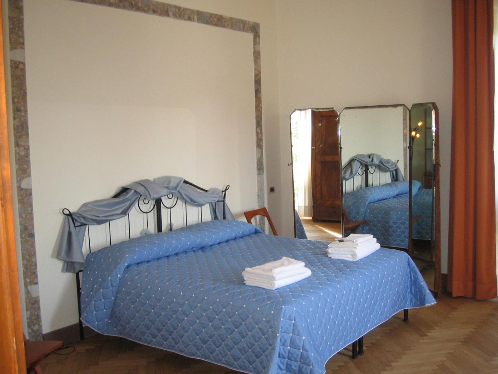 Two-Bedroom Apartment with Balcony (3 Adults) photo 2