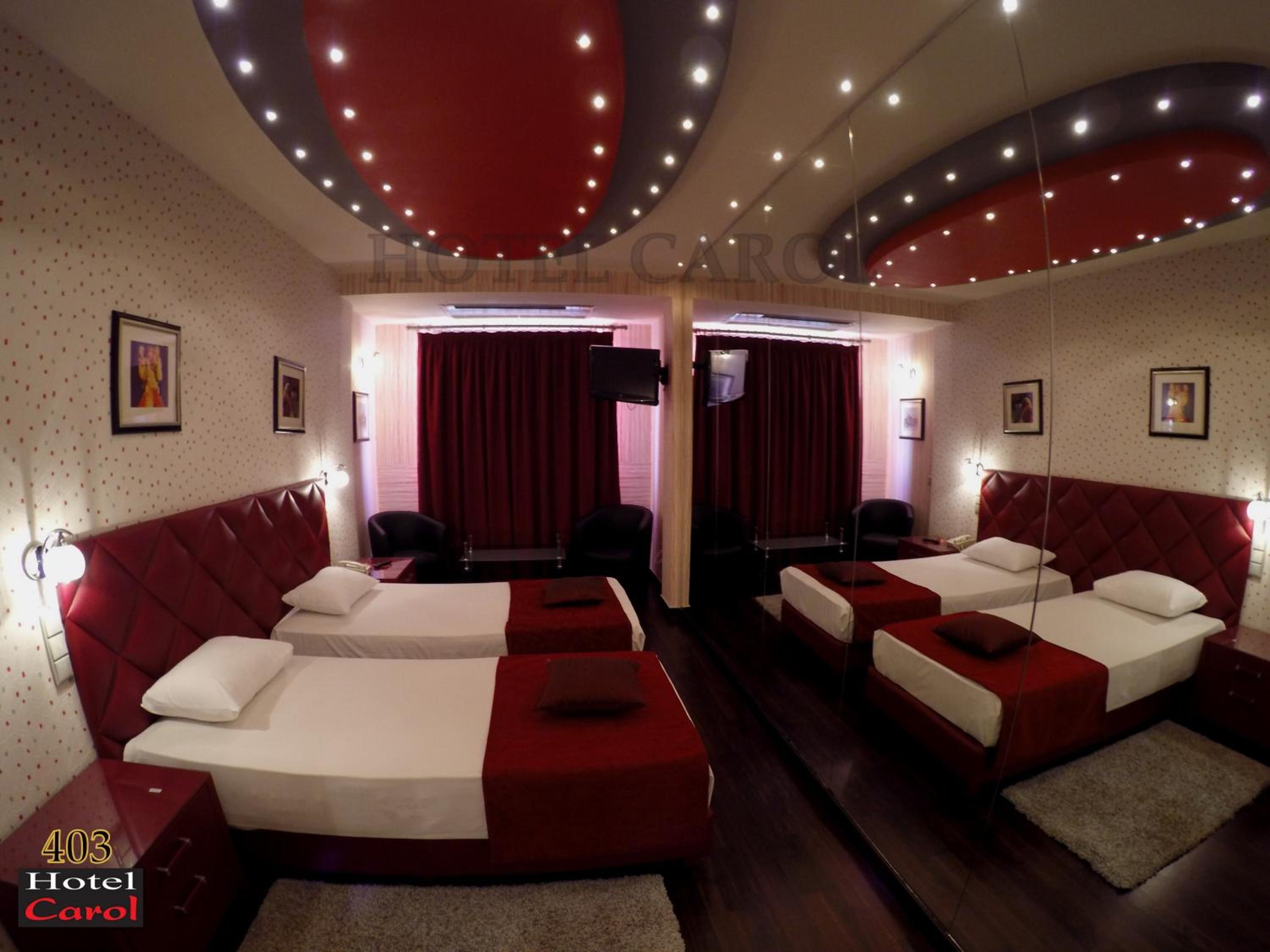 Twin Room - Photo 2