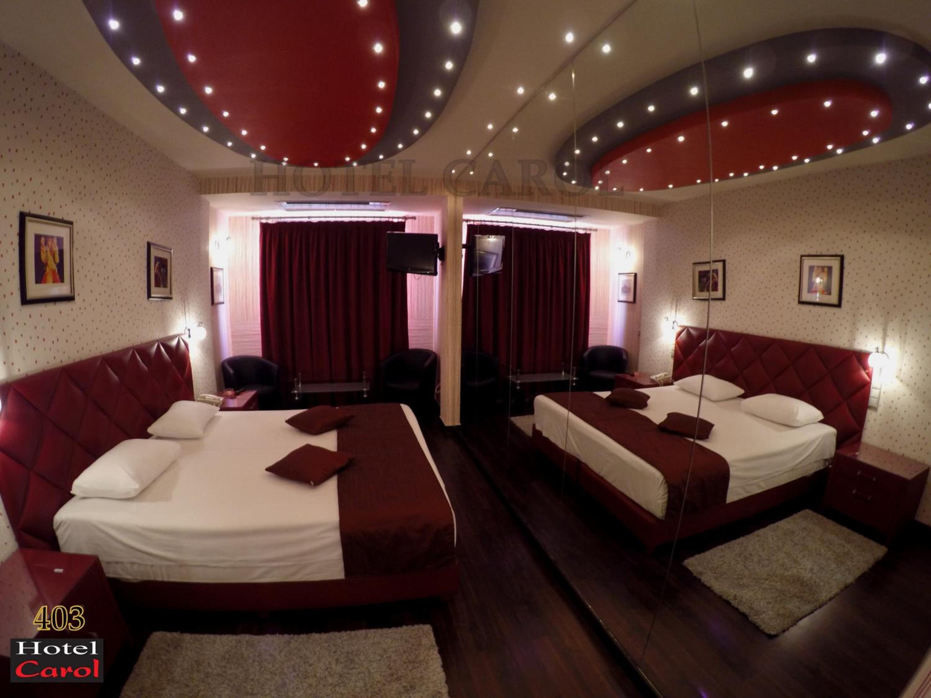 Double Room - Photo 9
