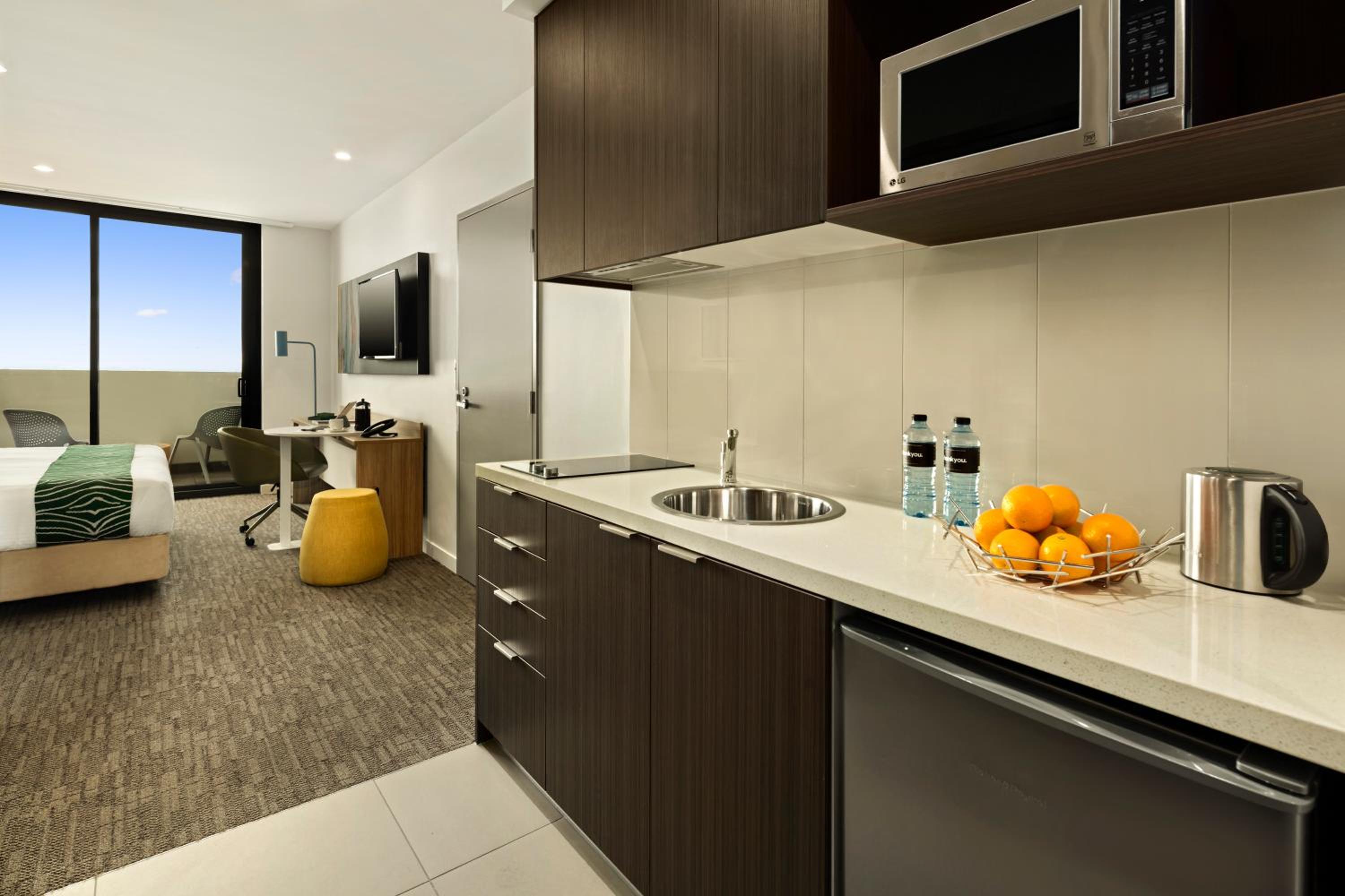 Executive Studio Apartment photo 2