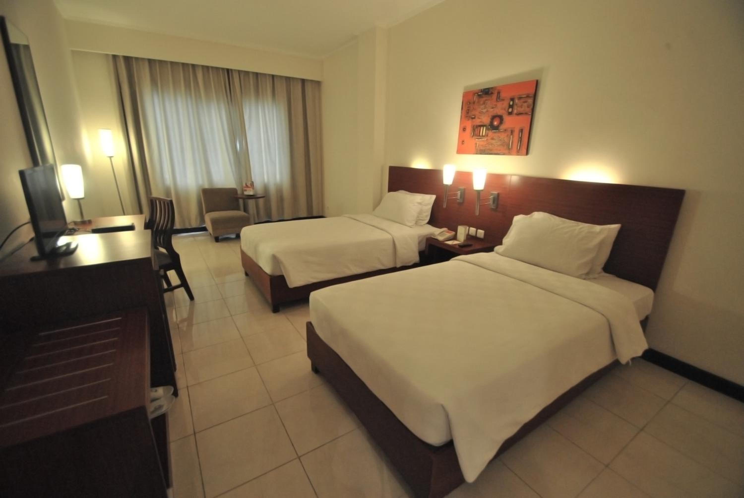 Deluxe Room - Photo 2