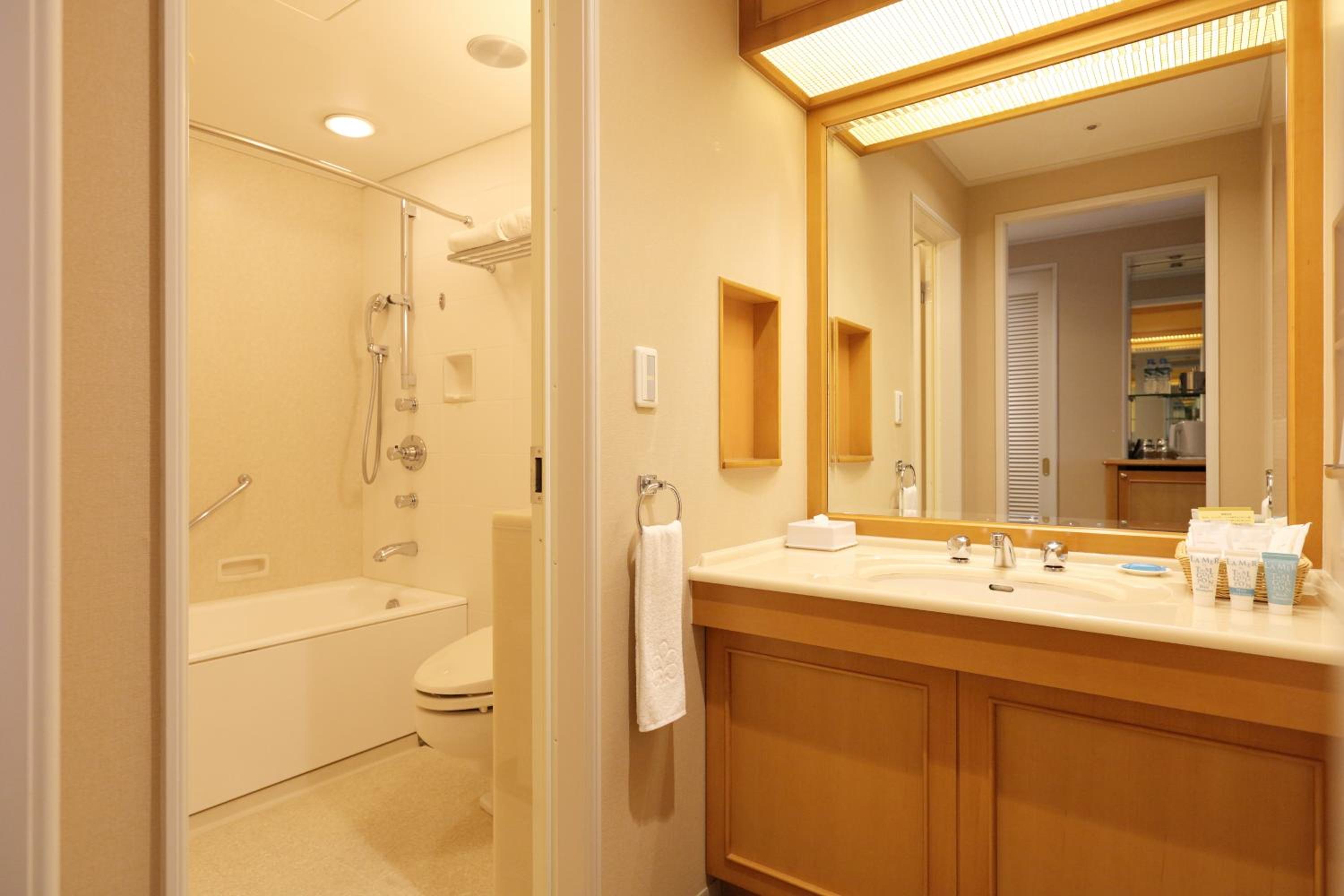 Comfort Twin Room - Non-Smoking - Photo 13
