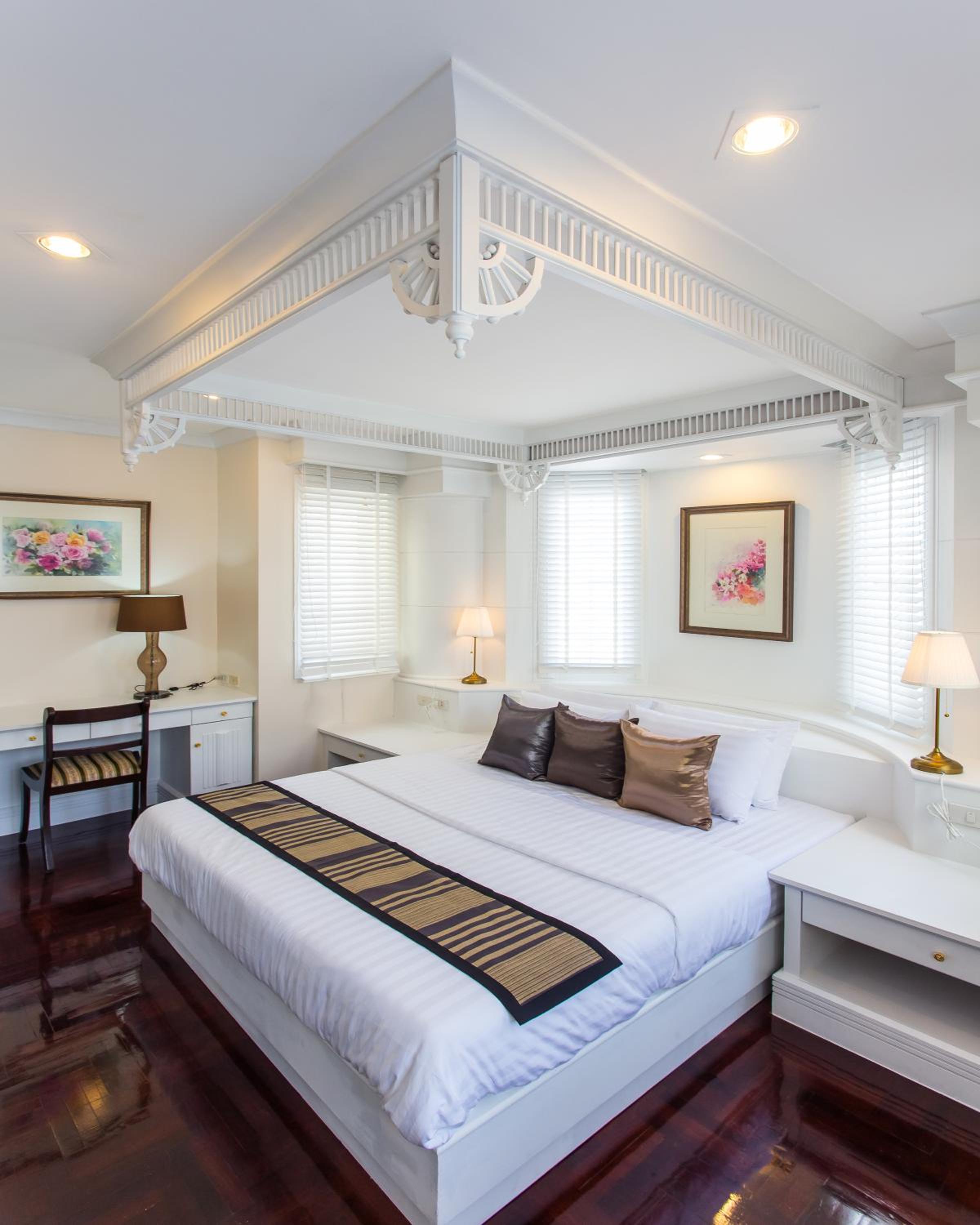 Deluxe Double Room with Balcony photo 1