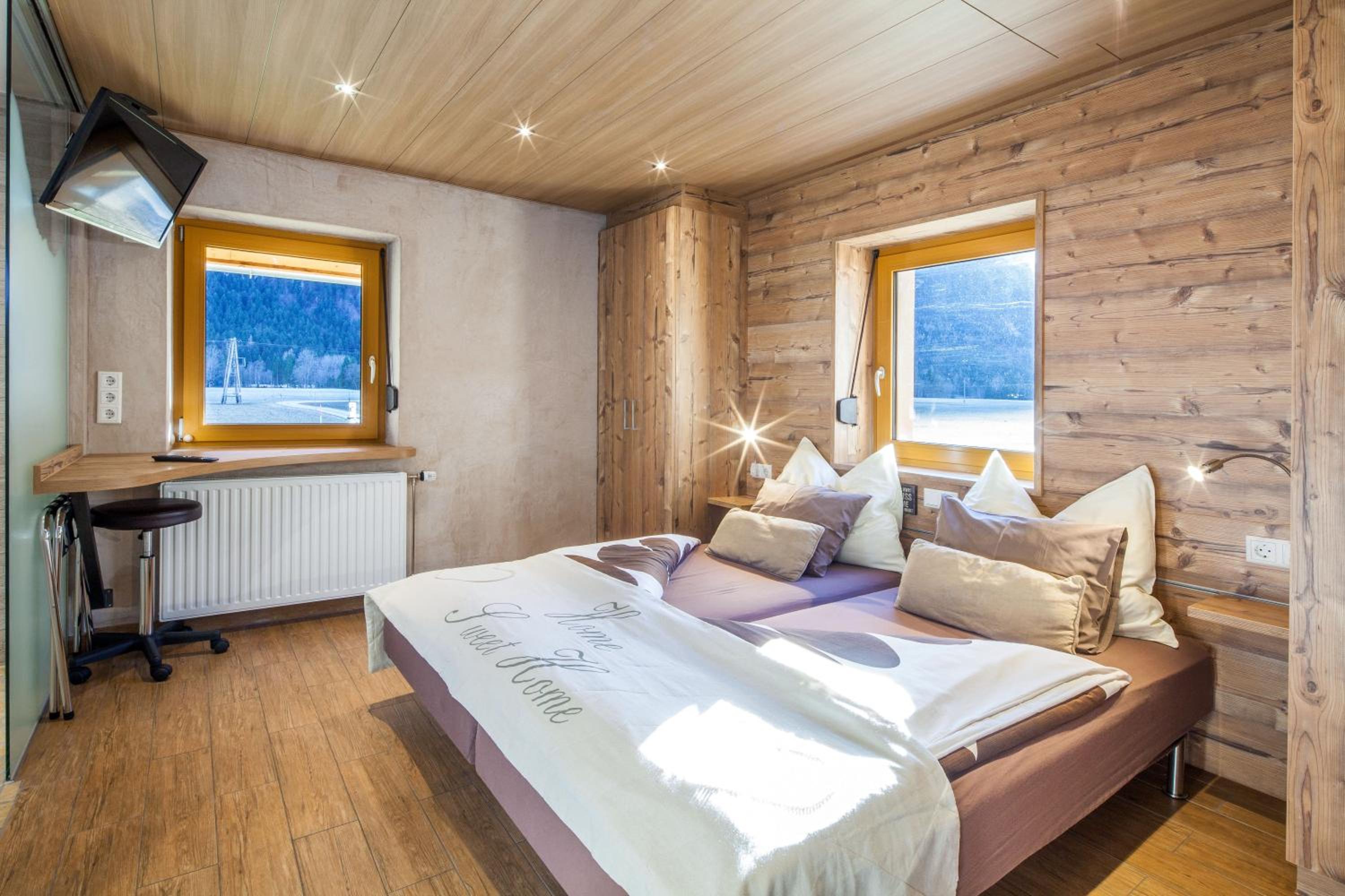 Double Room - Photo 1