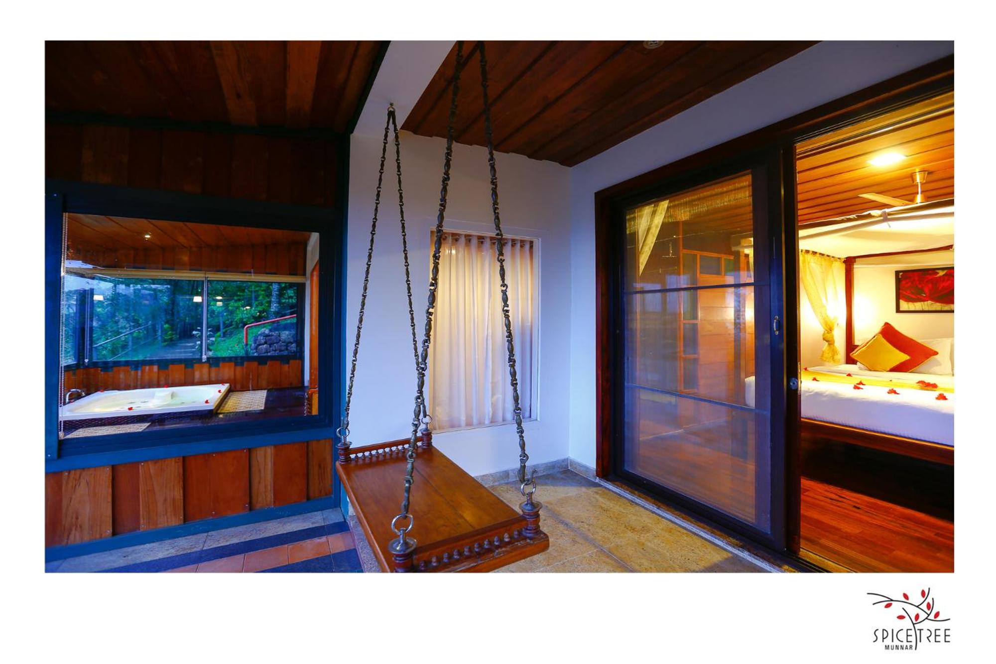 Honeymoon Suite