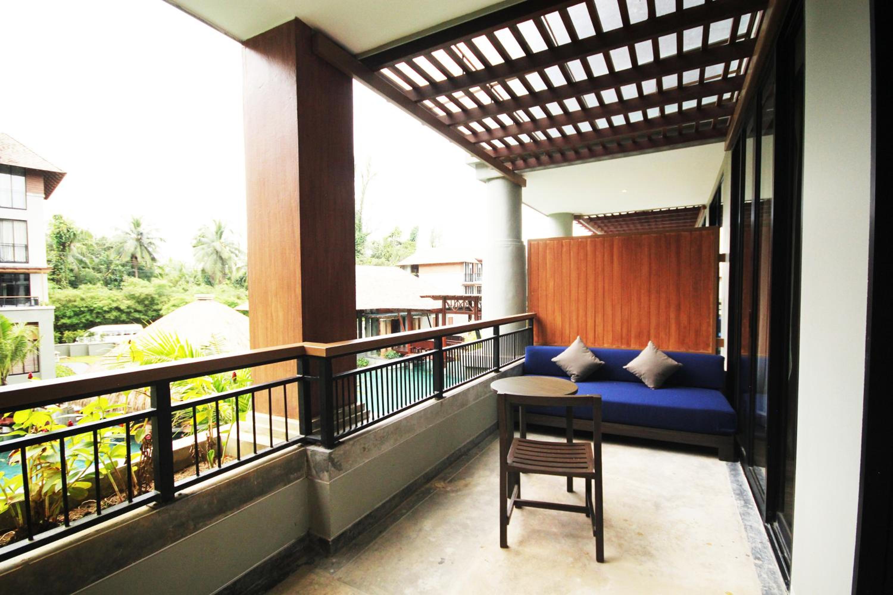 Deluxe Suite - Photo 3
