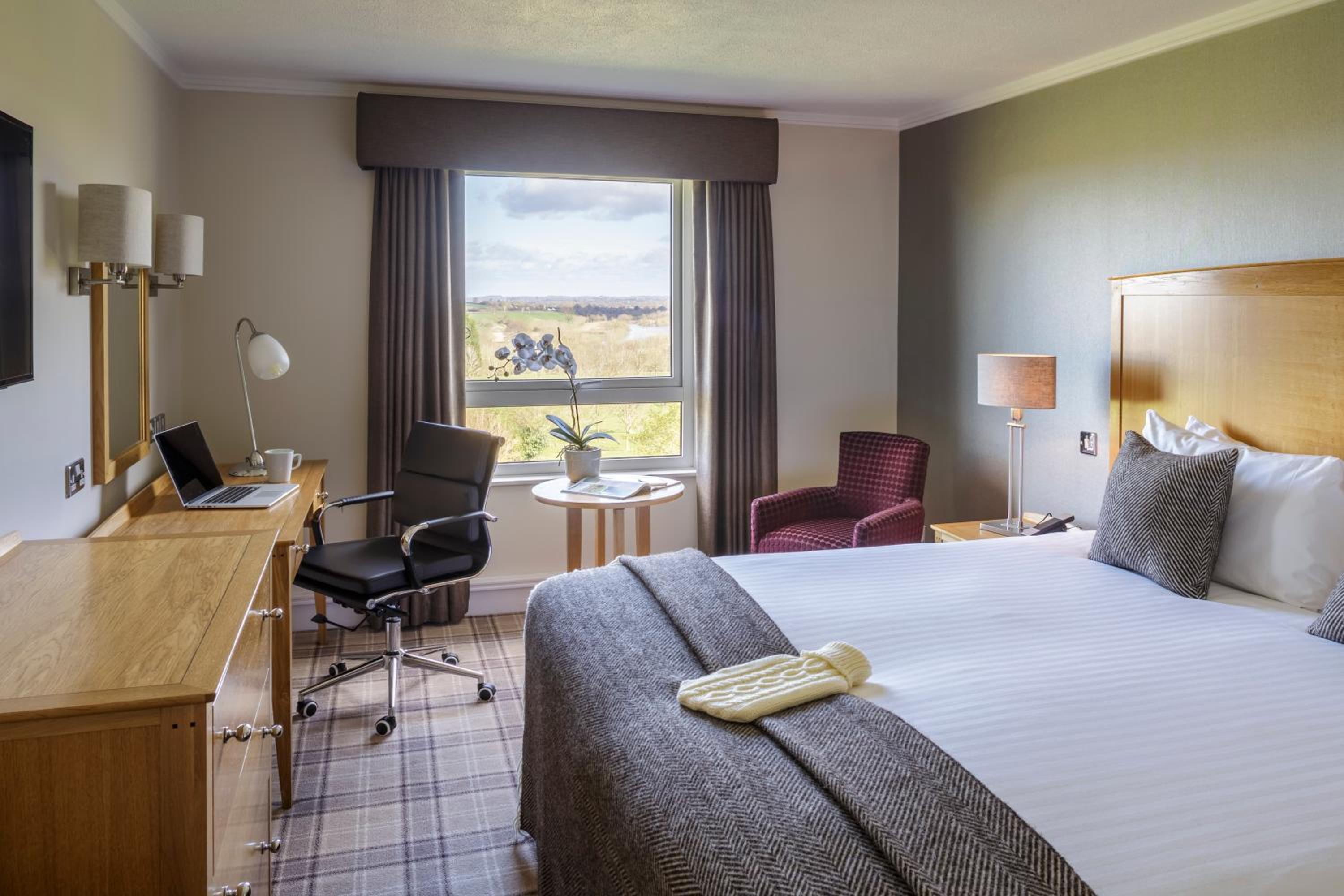 Double or Twin Room - Photo 5