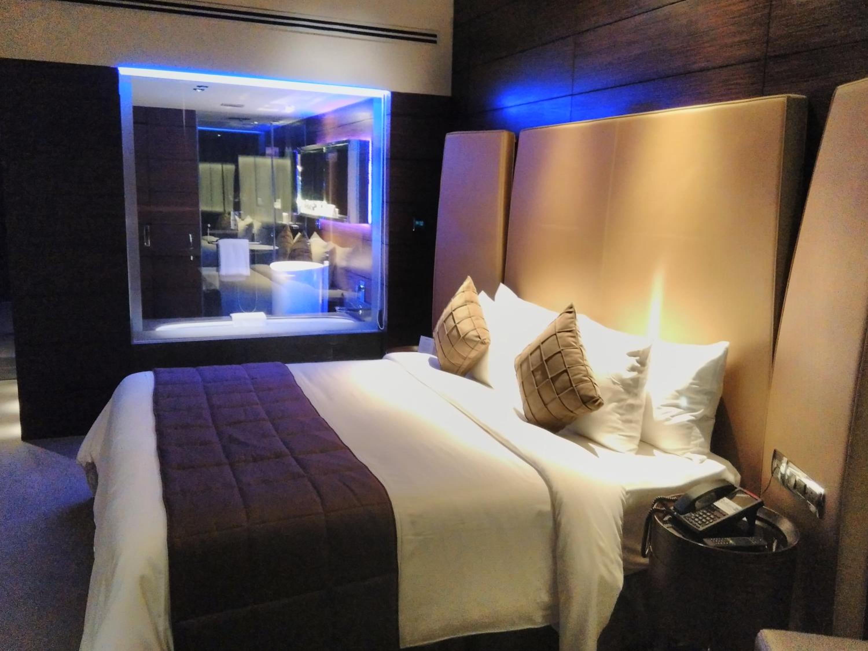 Business Room - Photo 8
