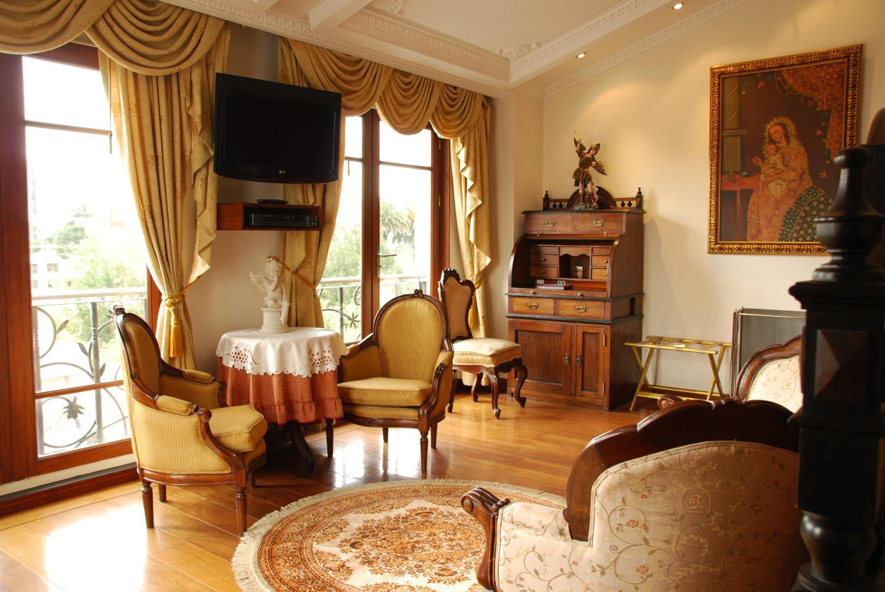 Deluxe Double or Twin Room with Balcony photo 3
