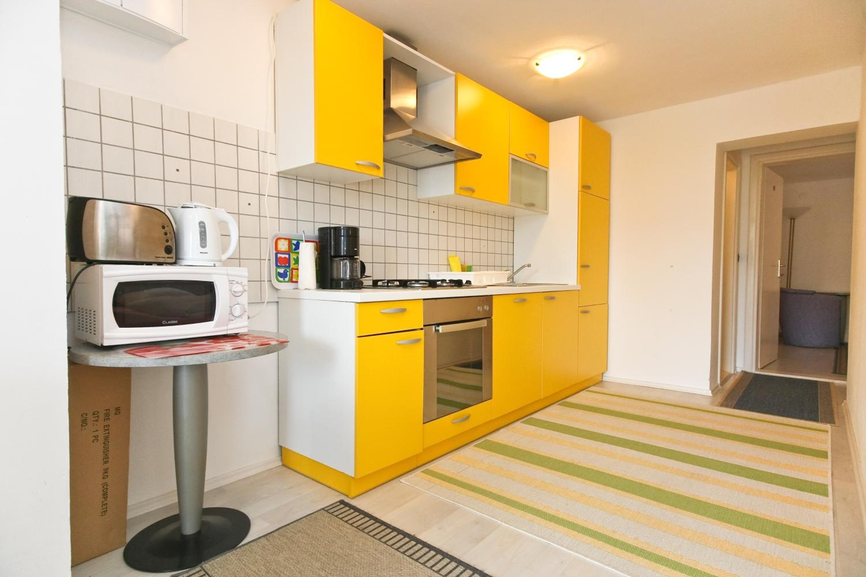 Apartment - Ground Floor photo 2
