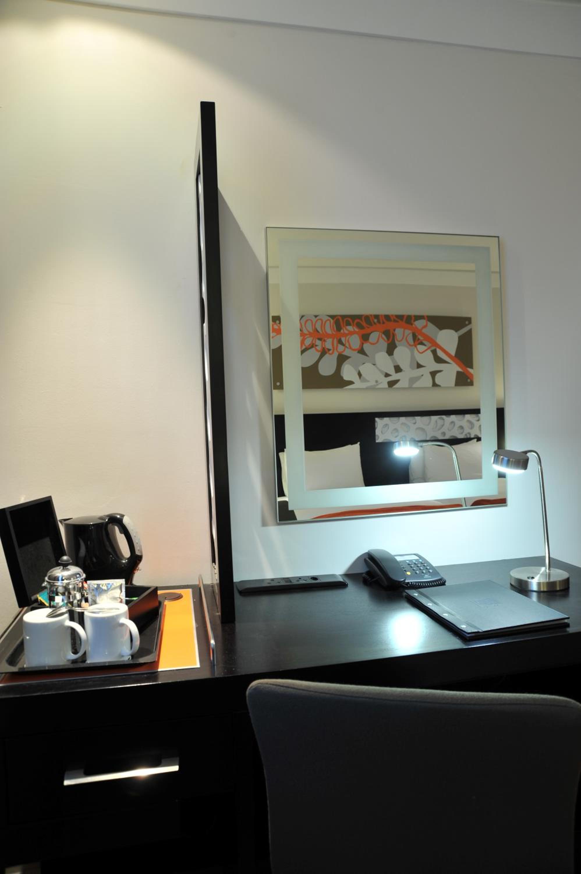 Standard Twin Room - Photo 7