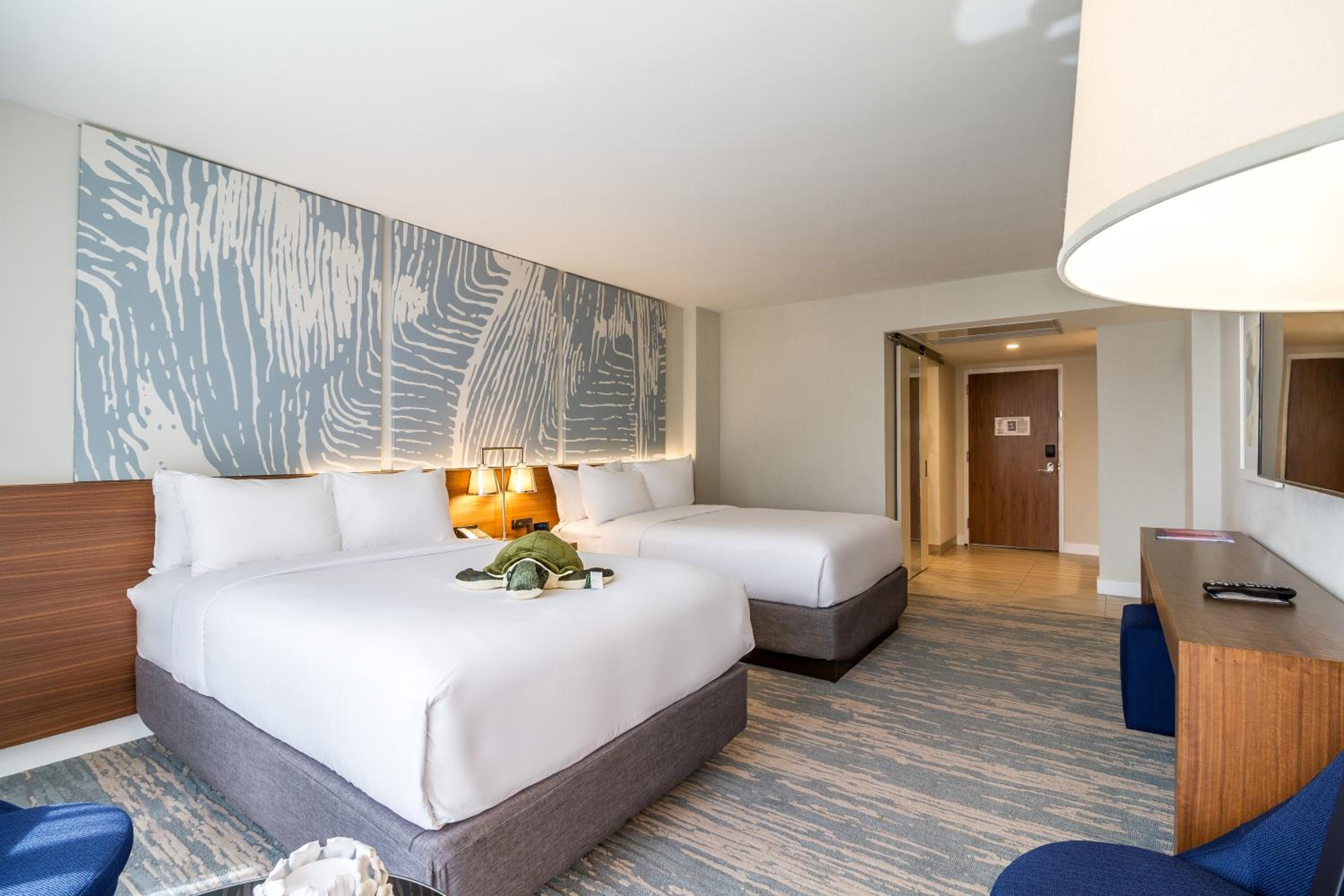 Double or Twin Room with Partial Sea View - Photo 6