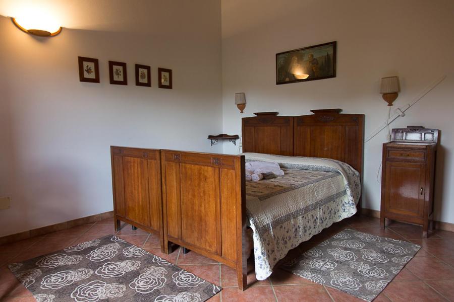 Double Room - Photo 13