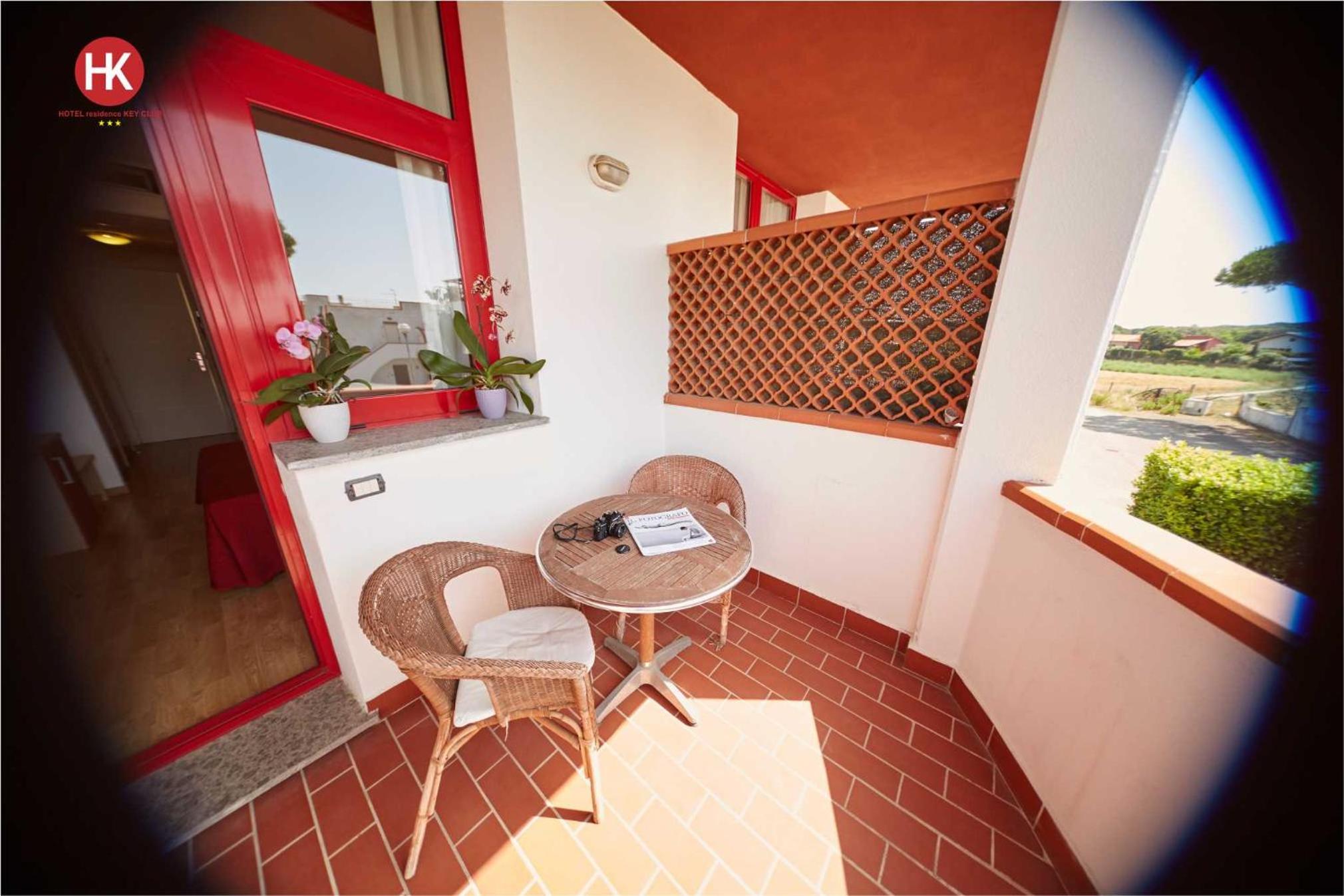 Double Room - Photo 9