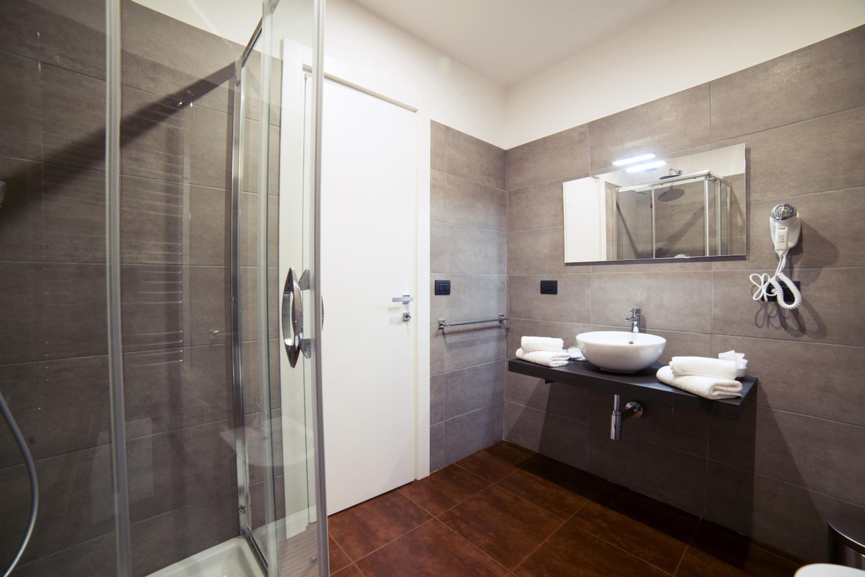 Superior Double or Twin Room photo 3