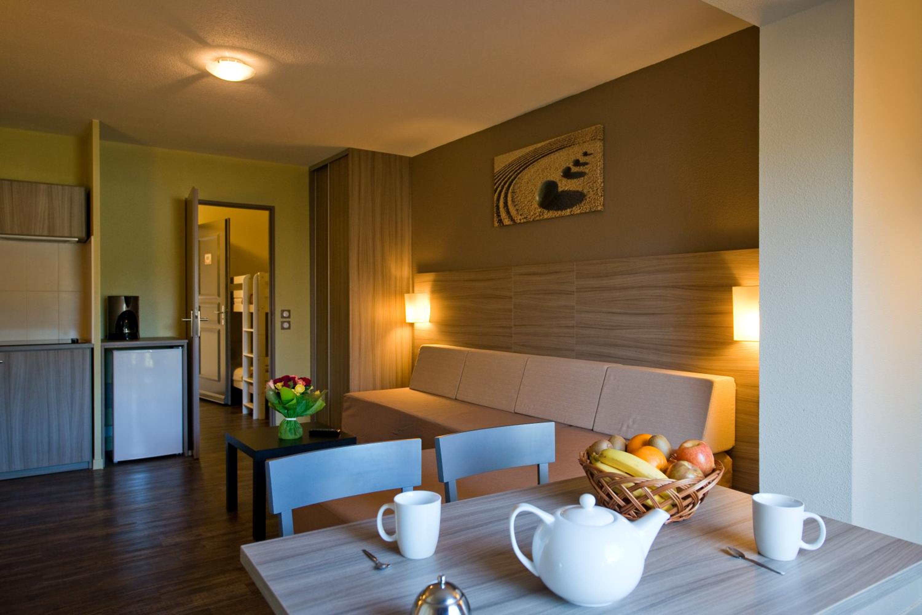 Duplex Quadruple Room photo 2
