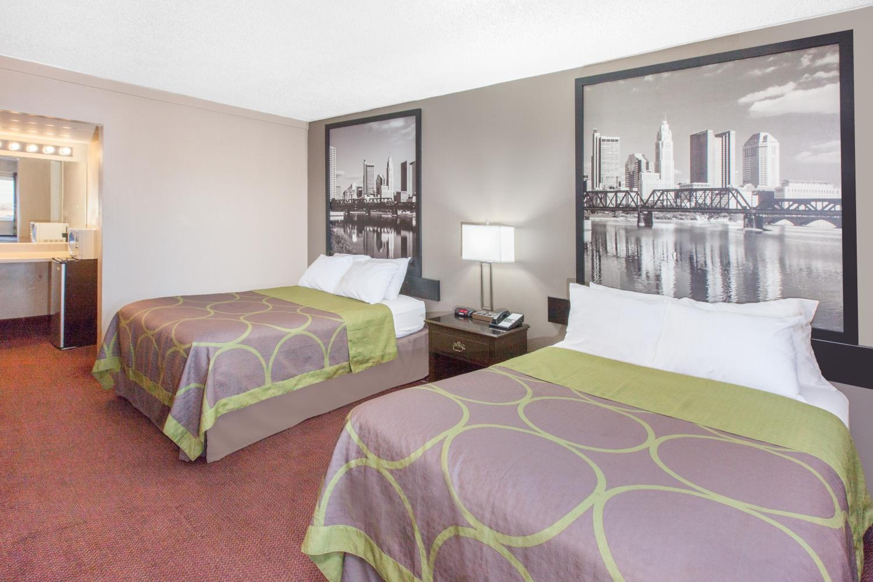Double Room with Two Double Beds - Smoking photo 3
