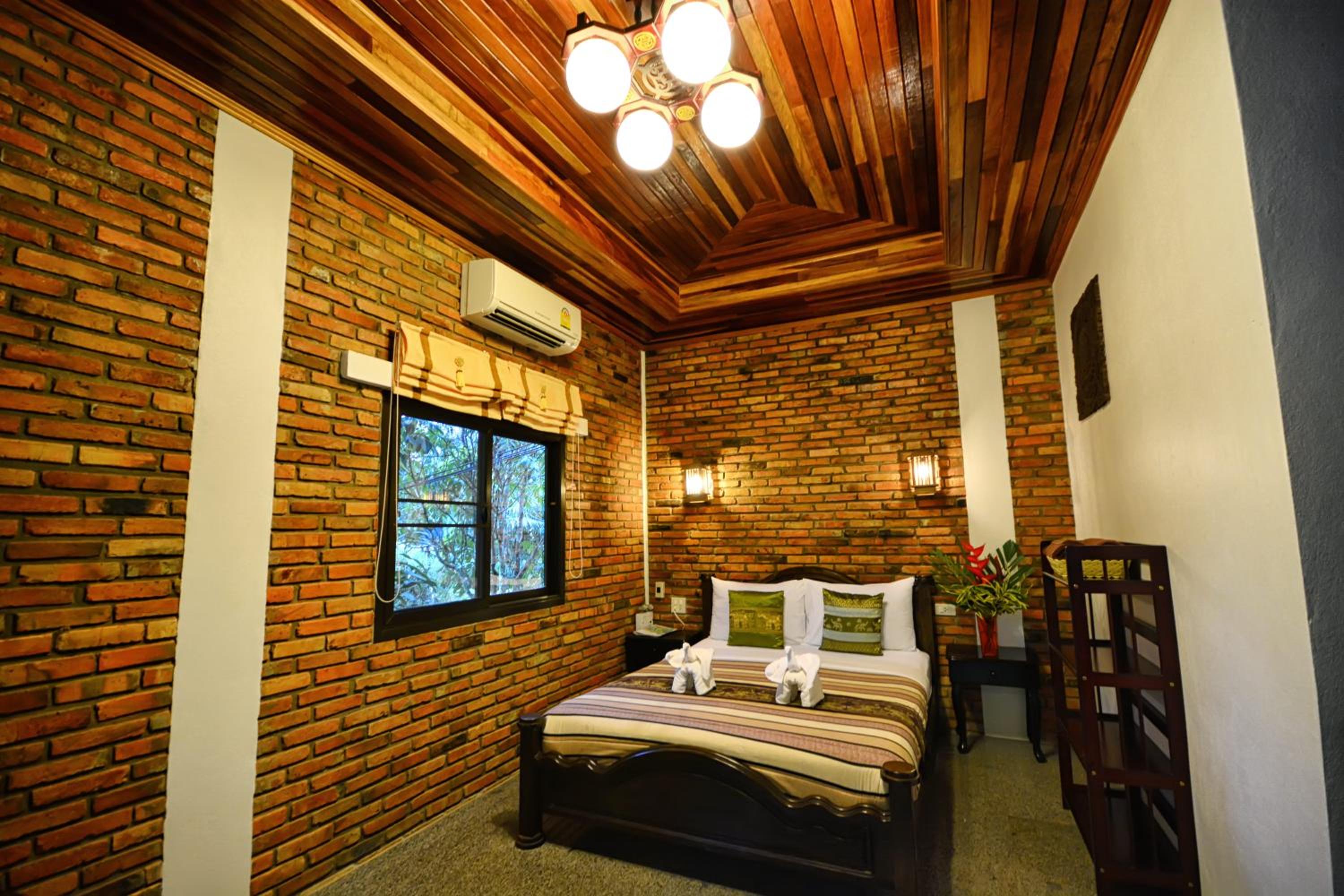 Standard Double or Twin Room photo 2