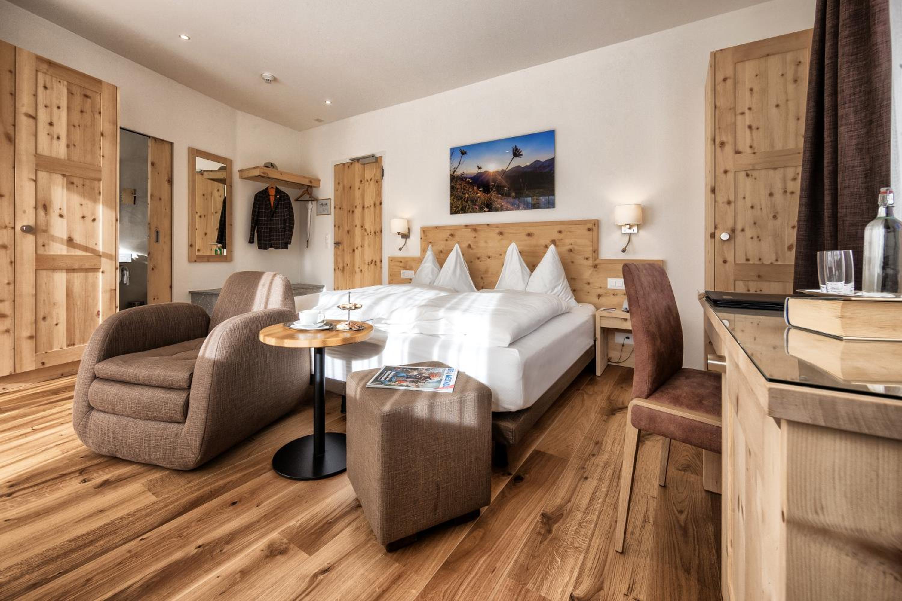 Alpine Panorama Double Room - Photo 2