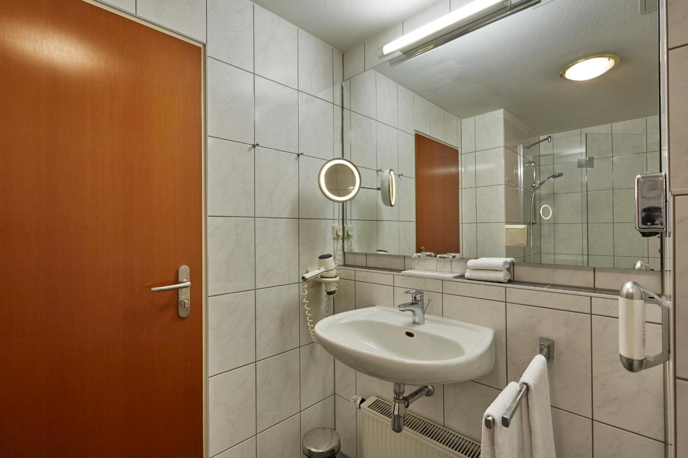 Comfort Single Room