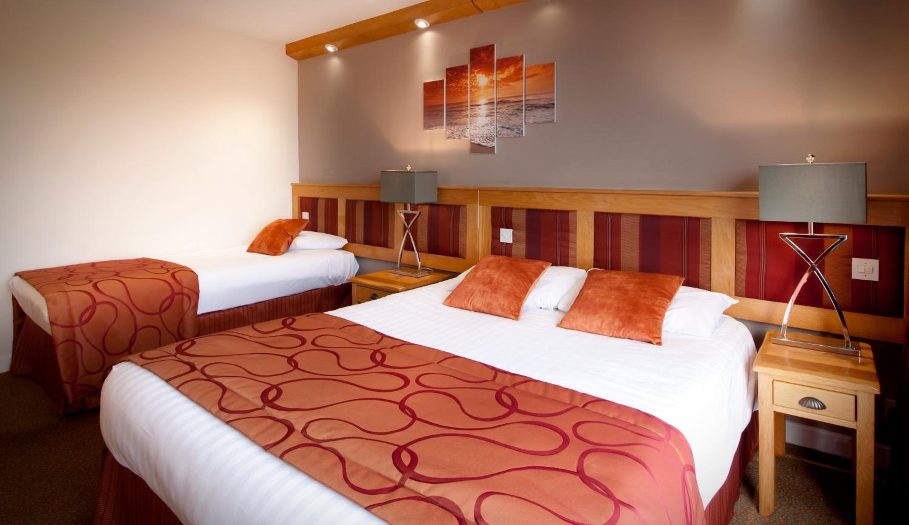 Deluxe Double or Twin Room with Sea View photo 3