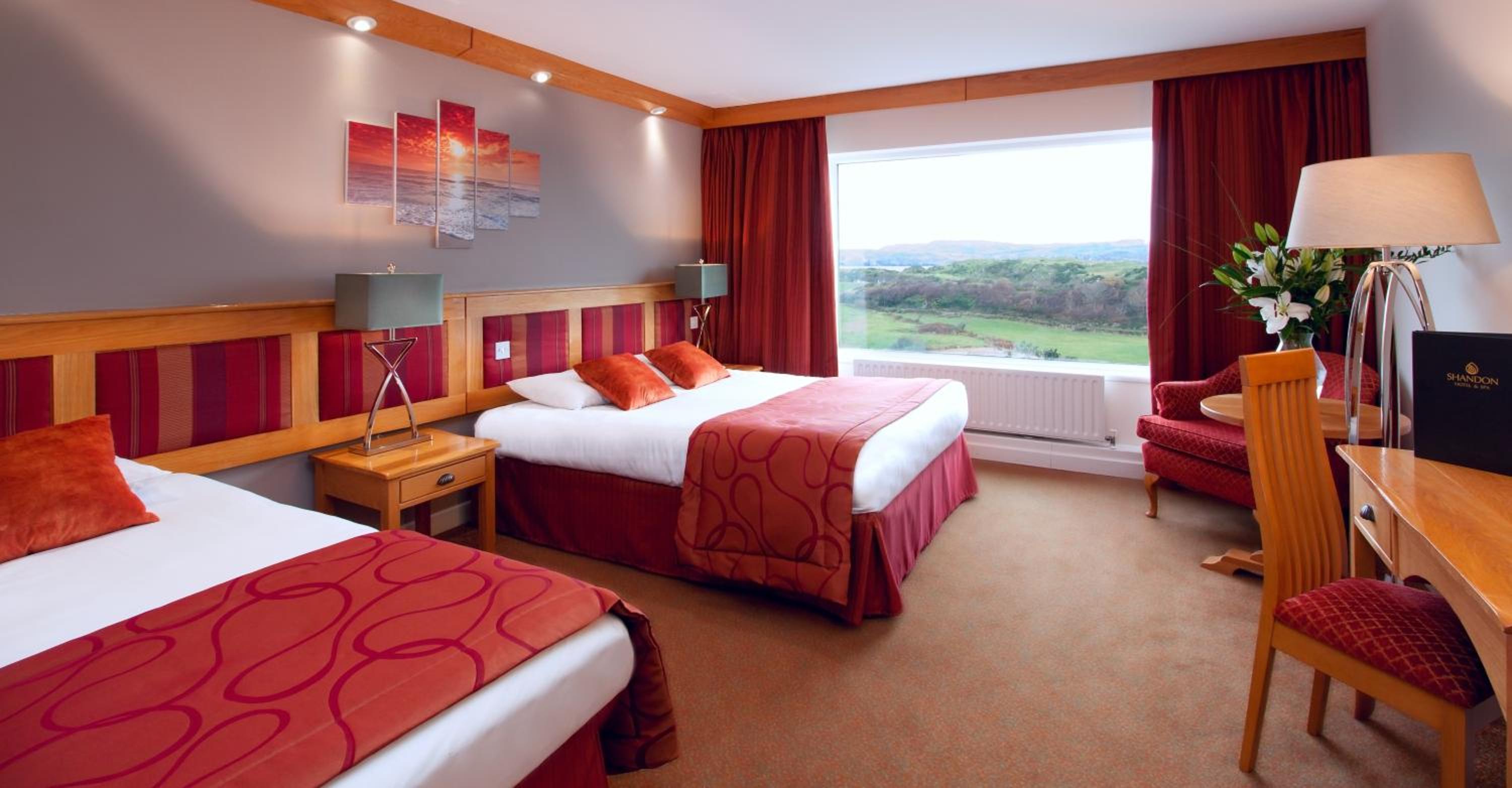 Deluxe Double or Twin Room with Sea View photo 1