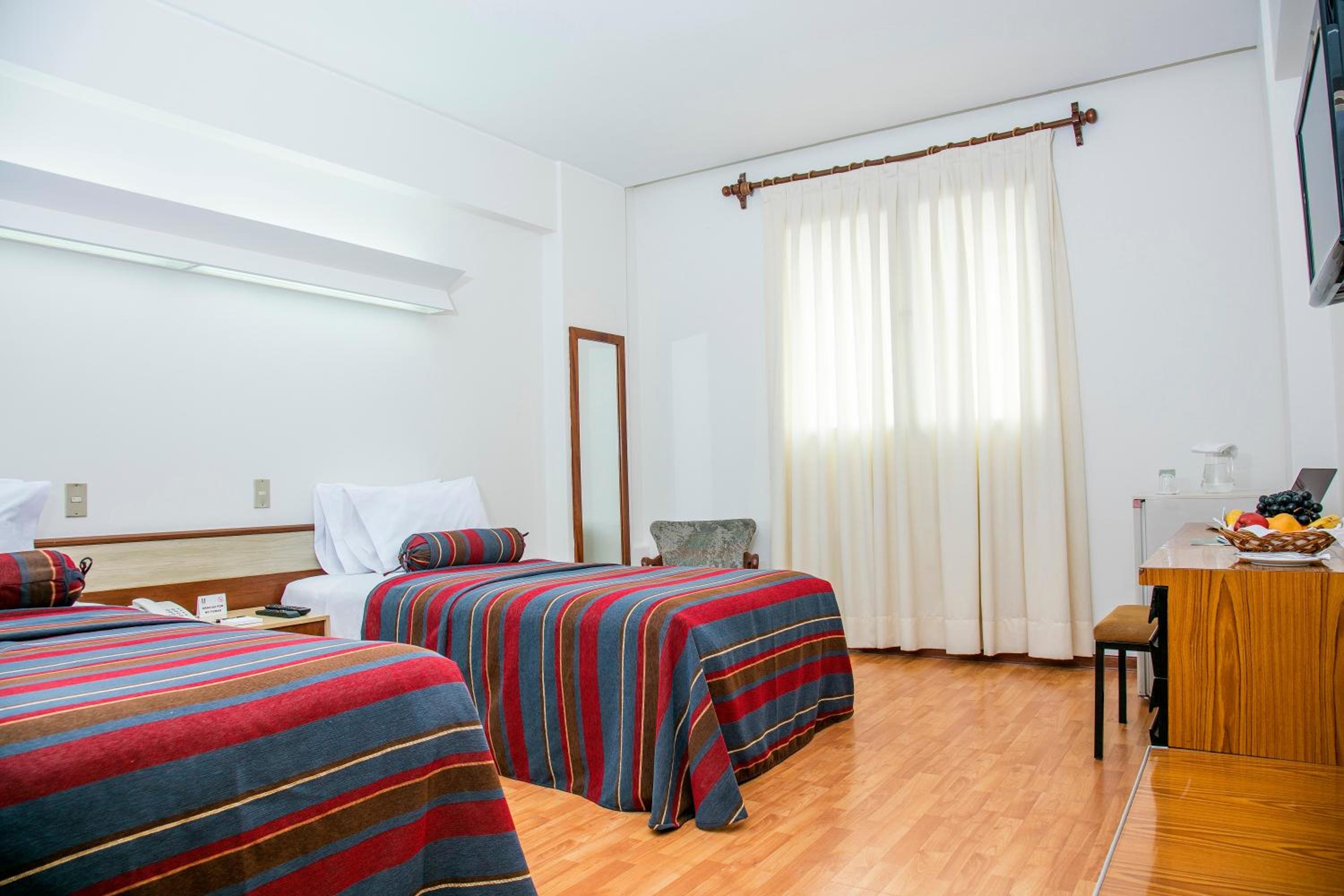 Double Room - Photo 4