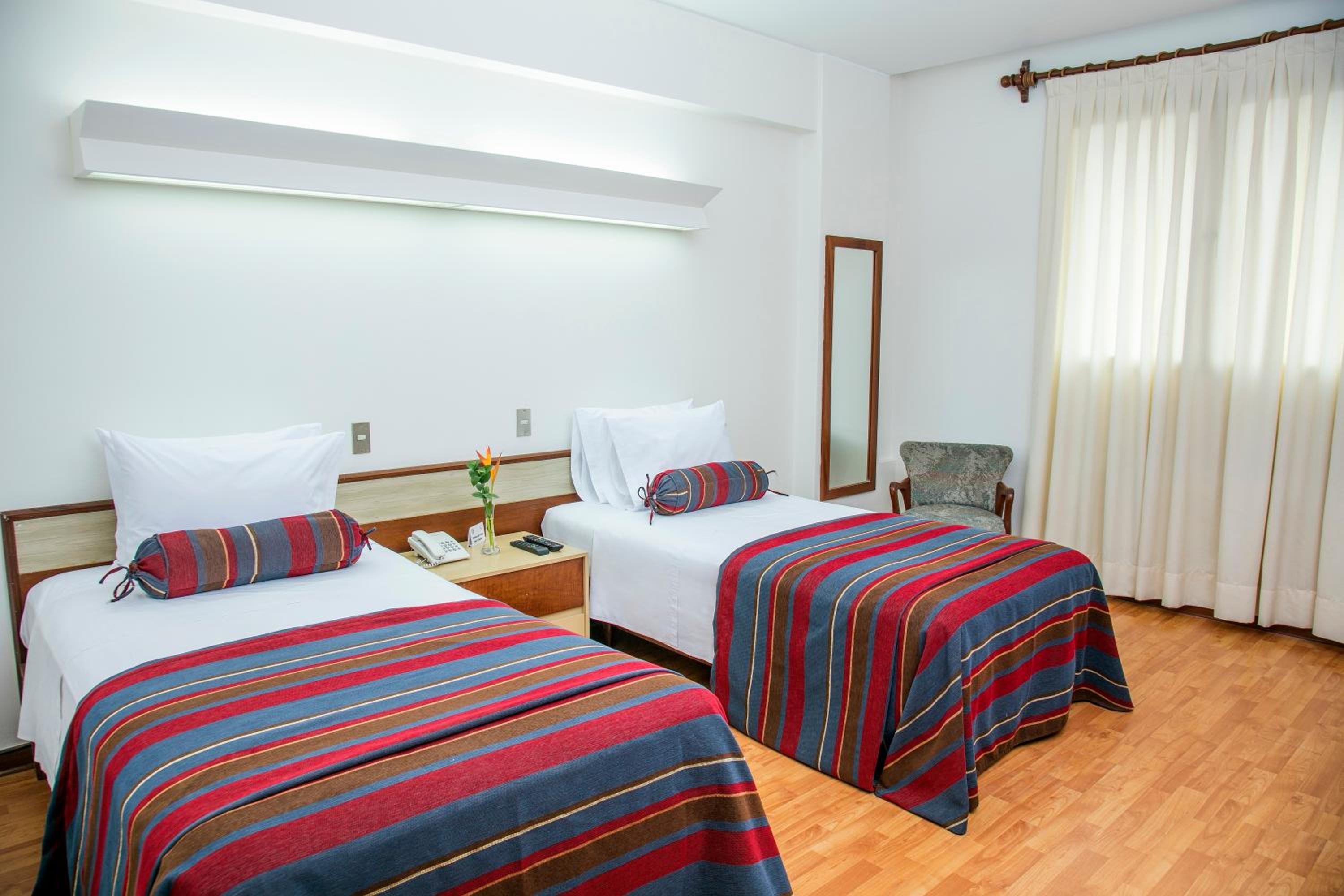 Double Room - Photo 2