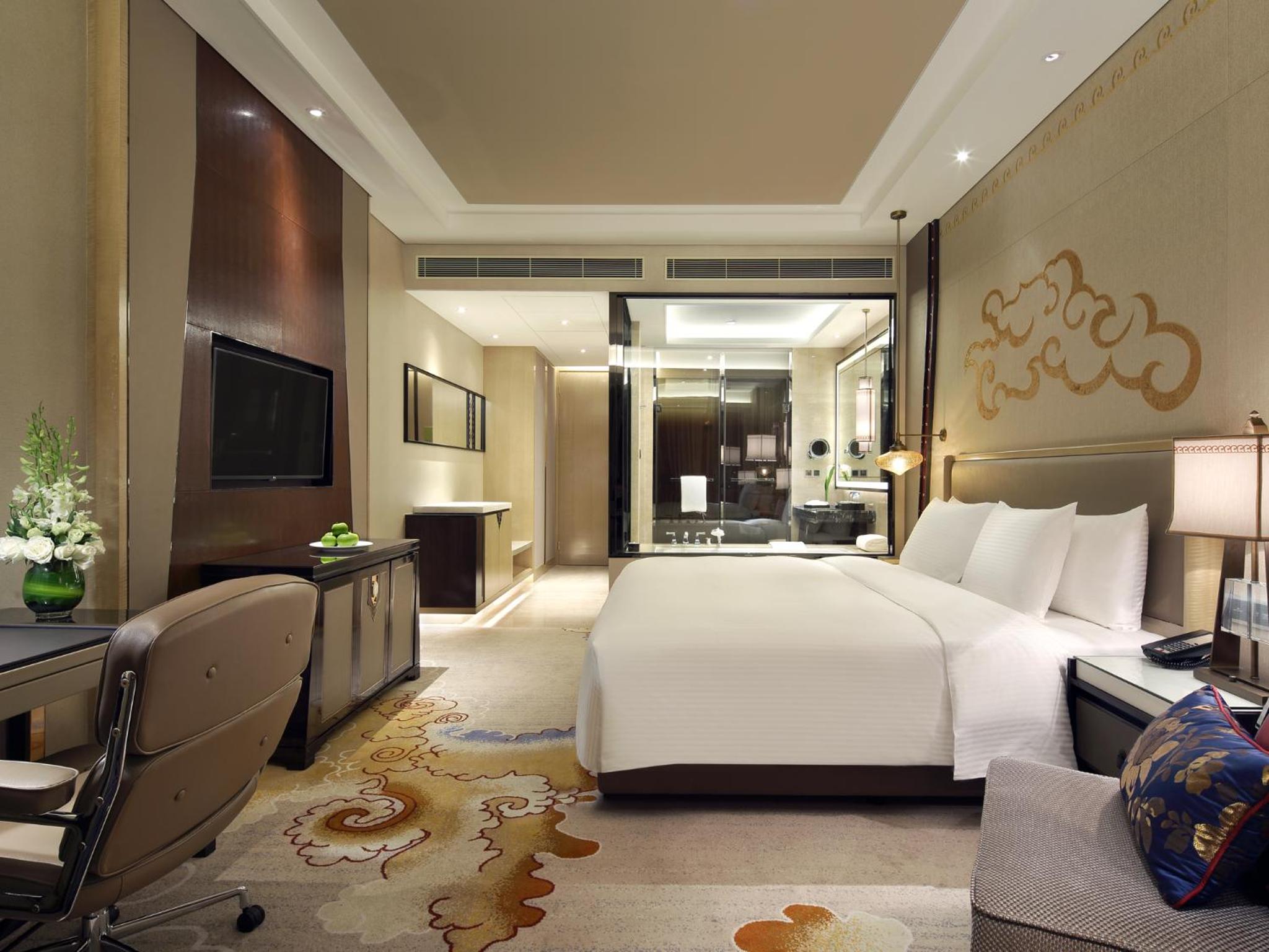 Deluxe Executive Double Room photo 2