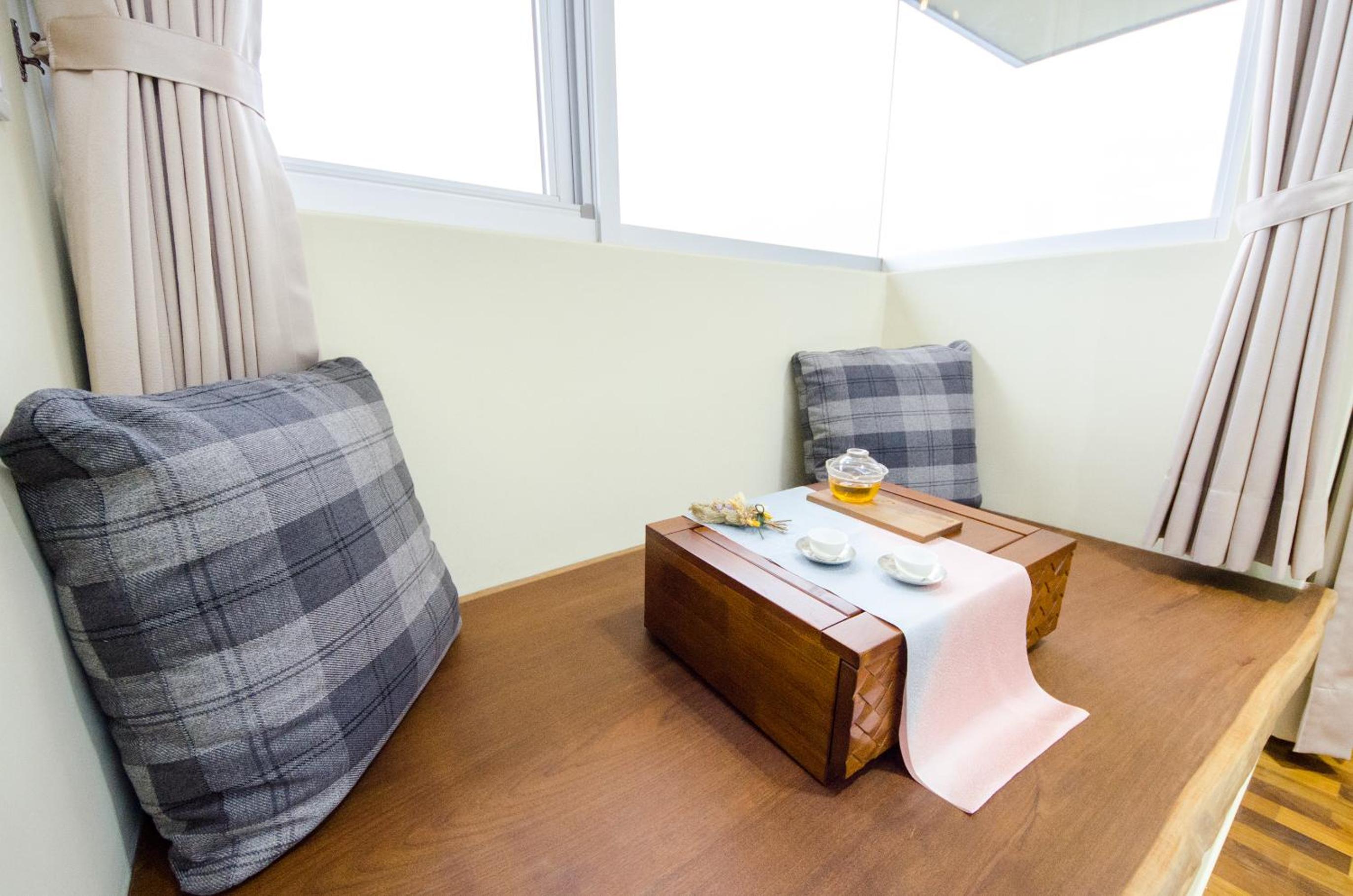 Deluxe Double Room - Photo 12