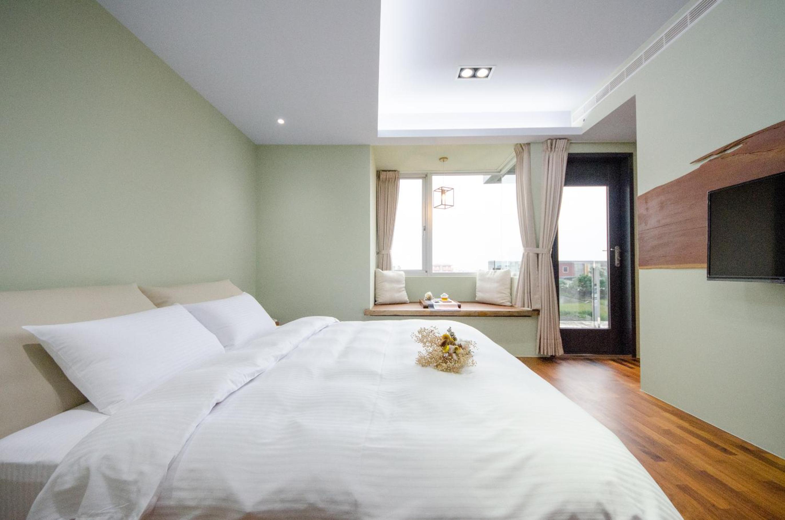 Deluxe Double Room - Photo 4