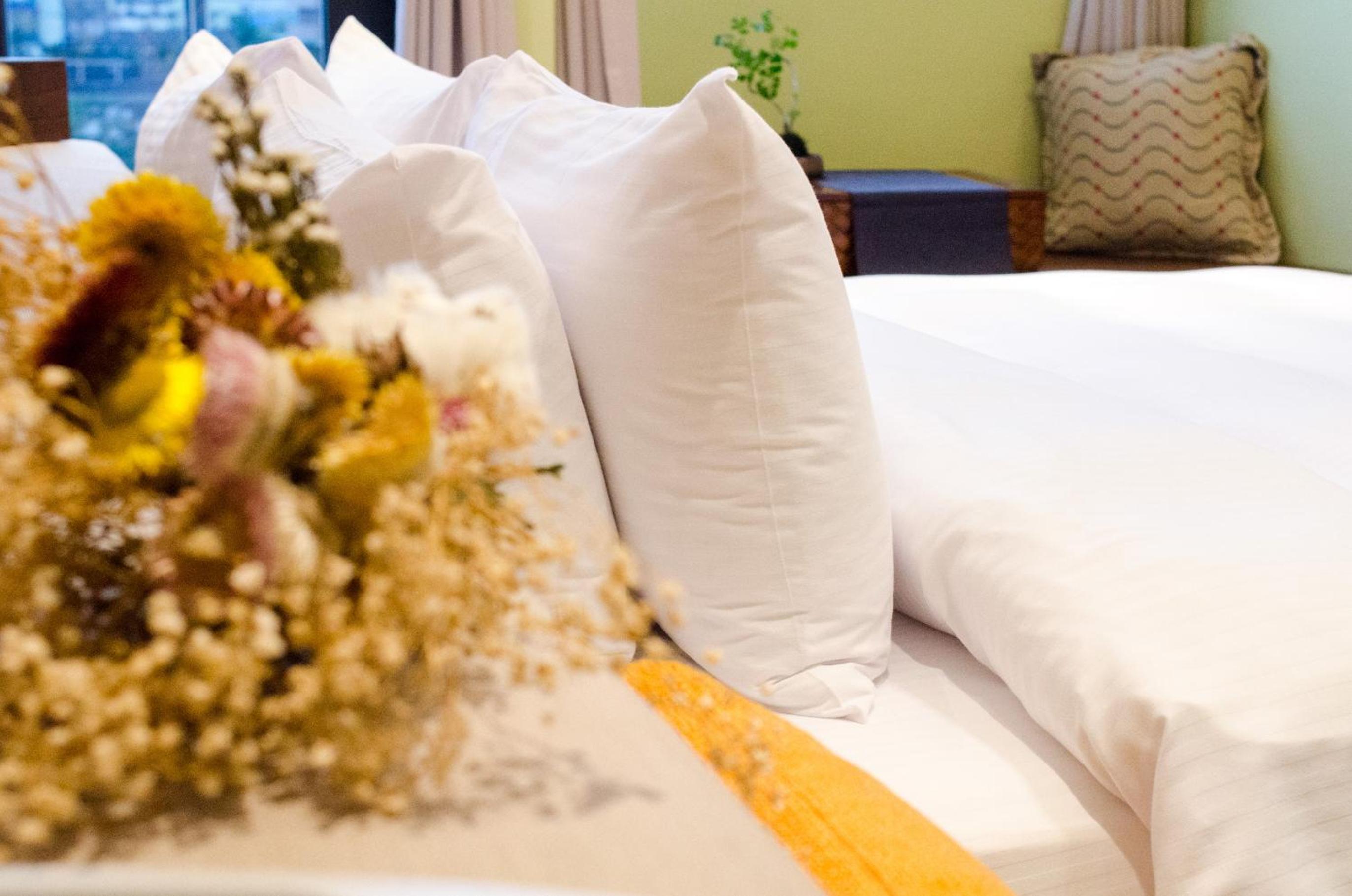 Deluxe Double Room with Balcony - Photo 32