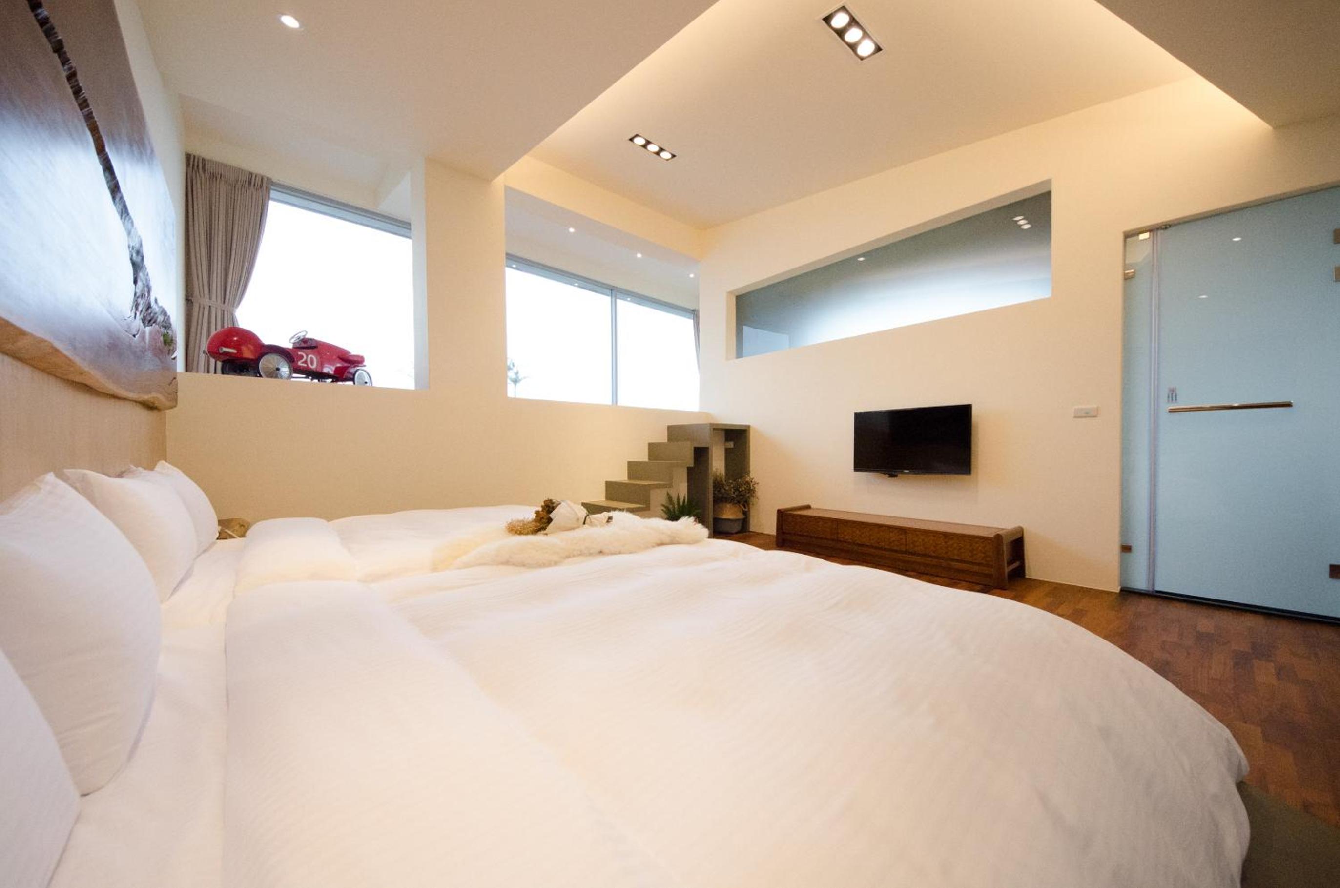 Premium Quadruple Room - Photo 5