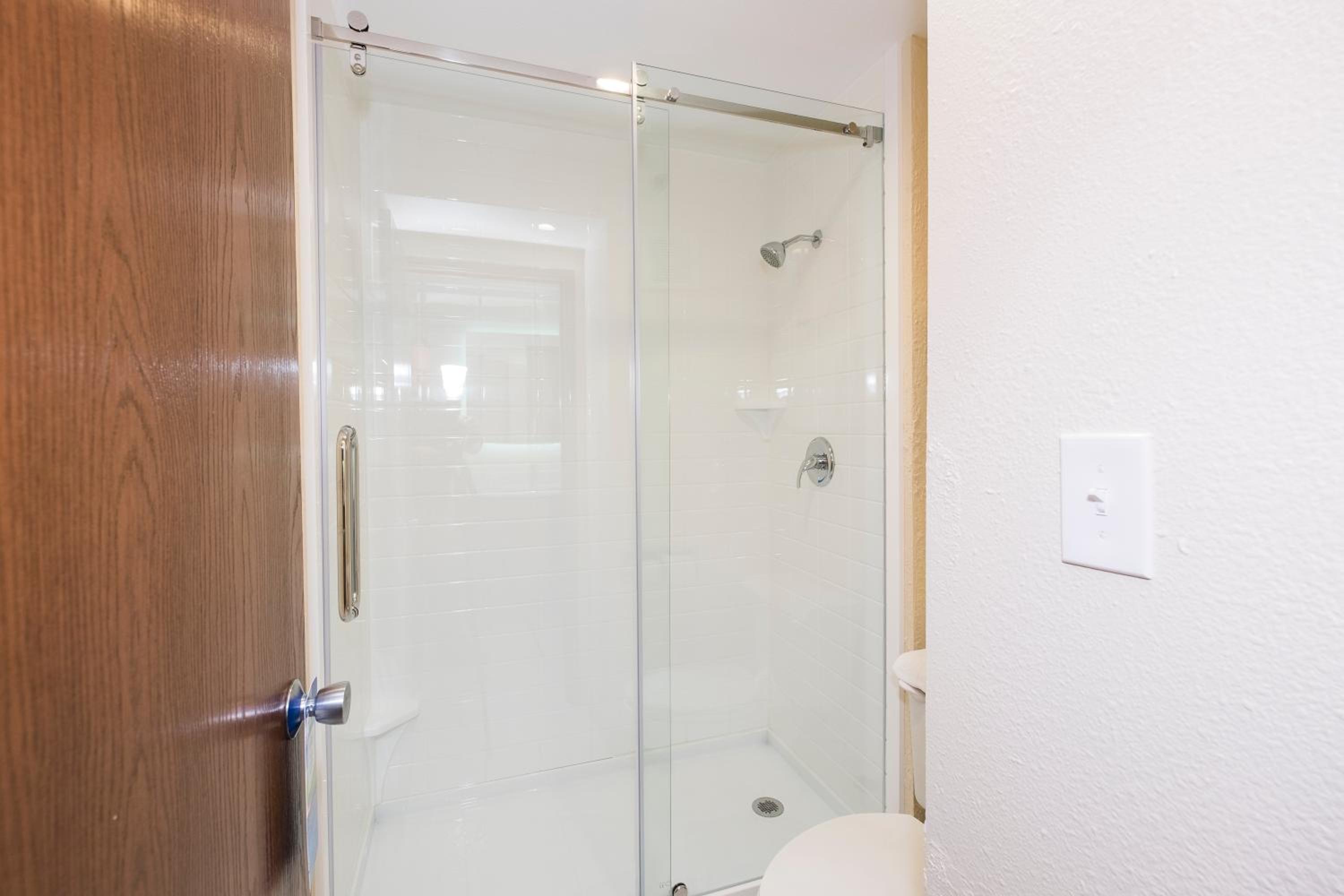 Leisure Suite - Photo 2