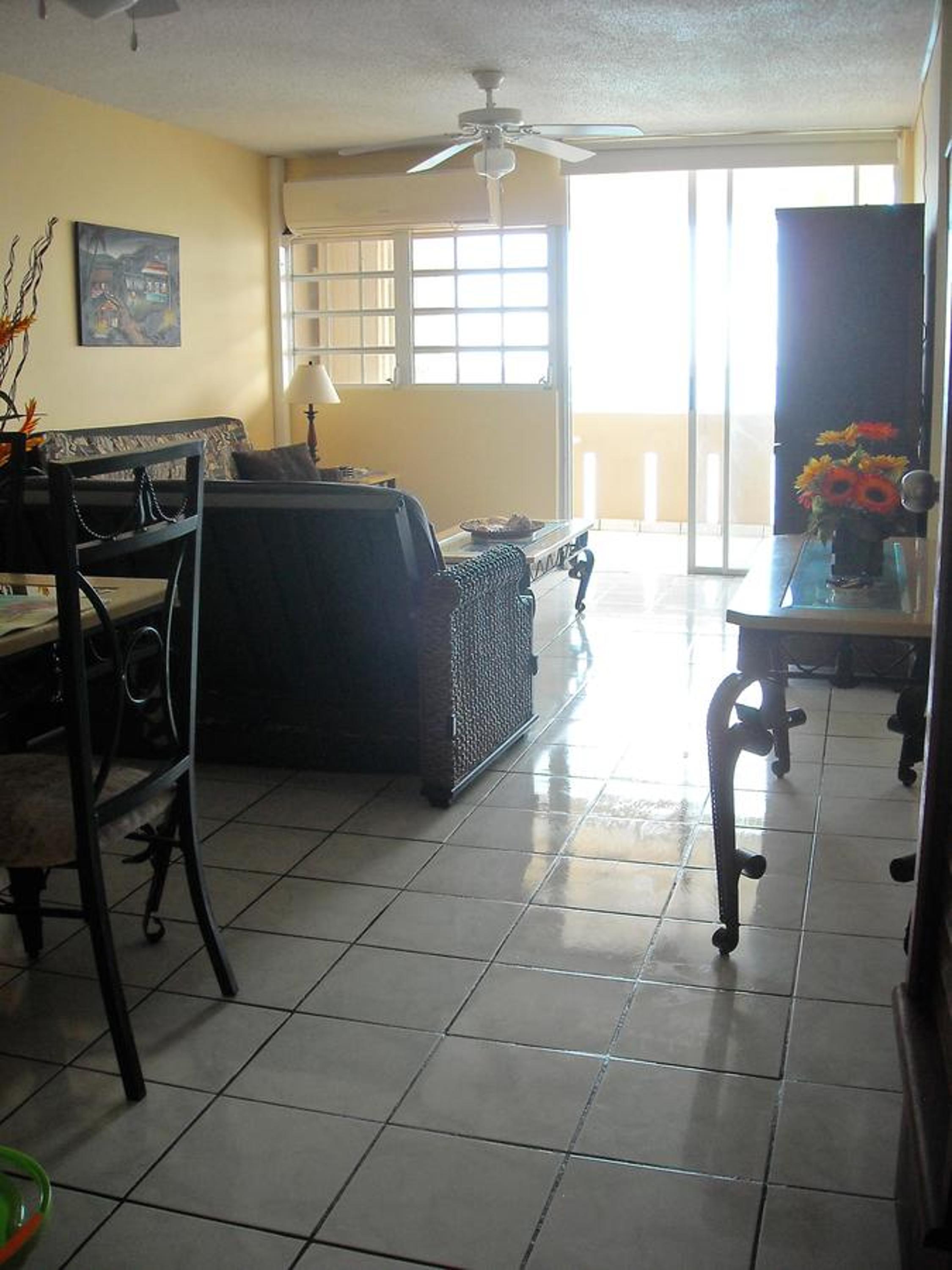 Apartment with Balcony photo 2