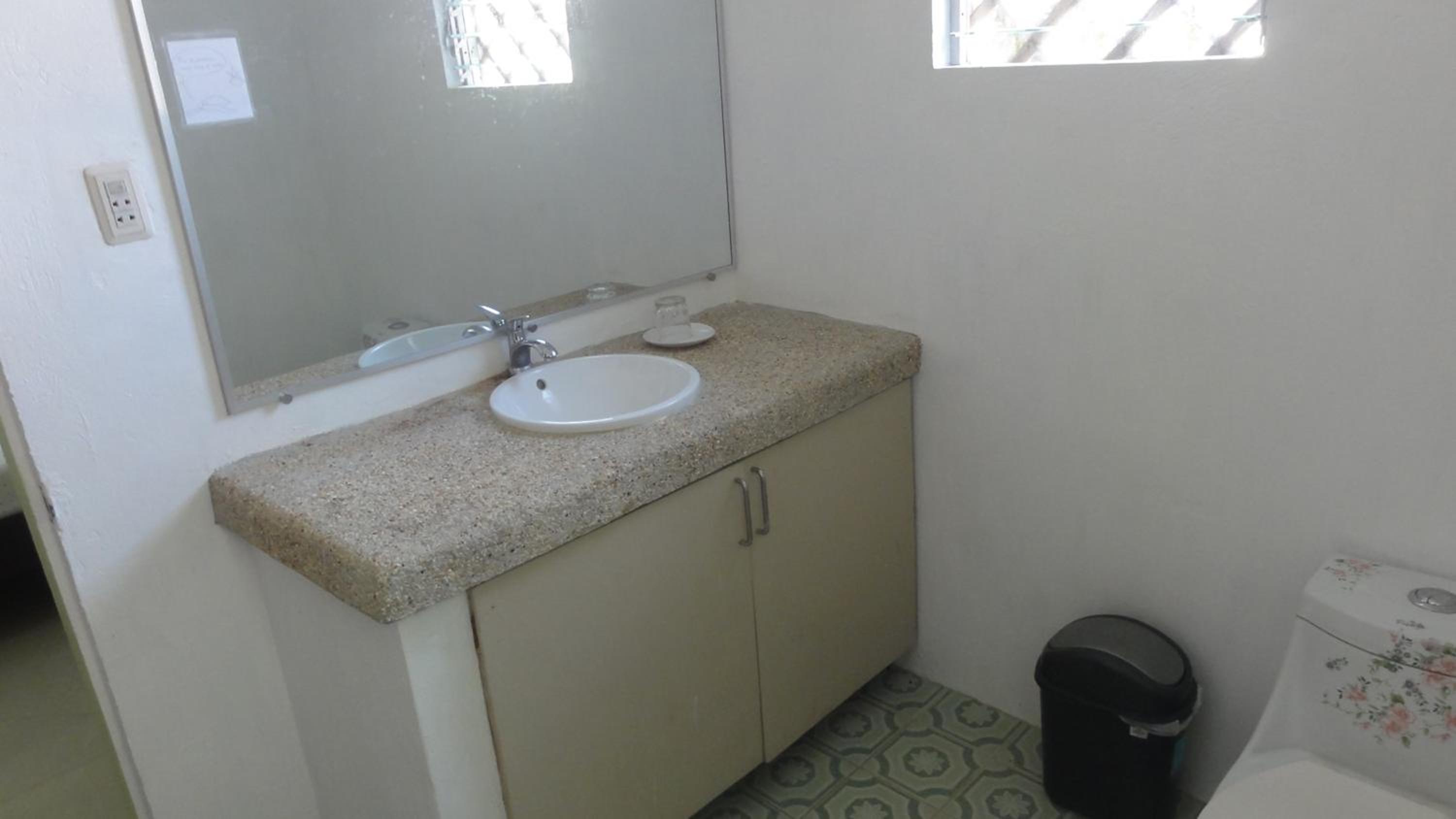 Royal Athletes Room - Photo 5