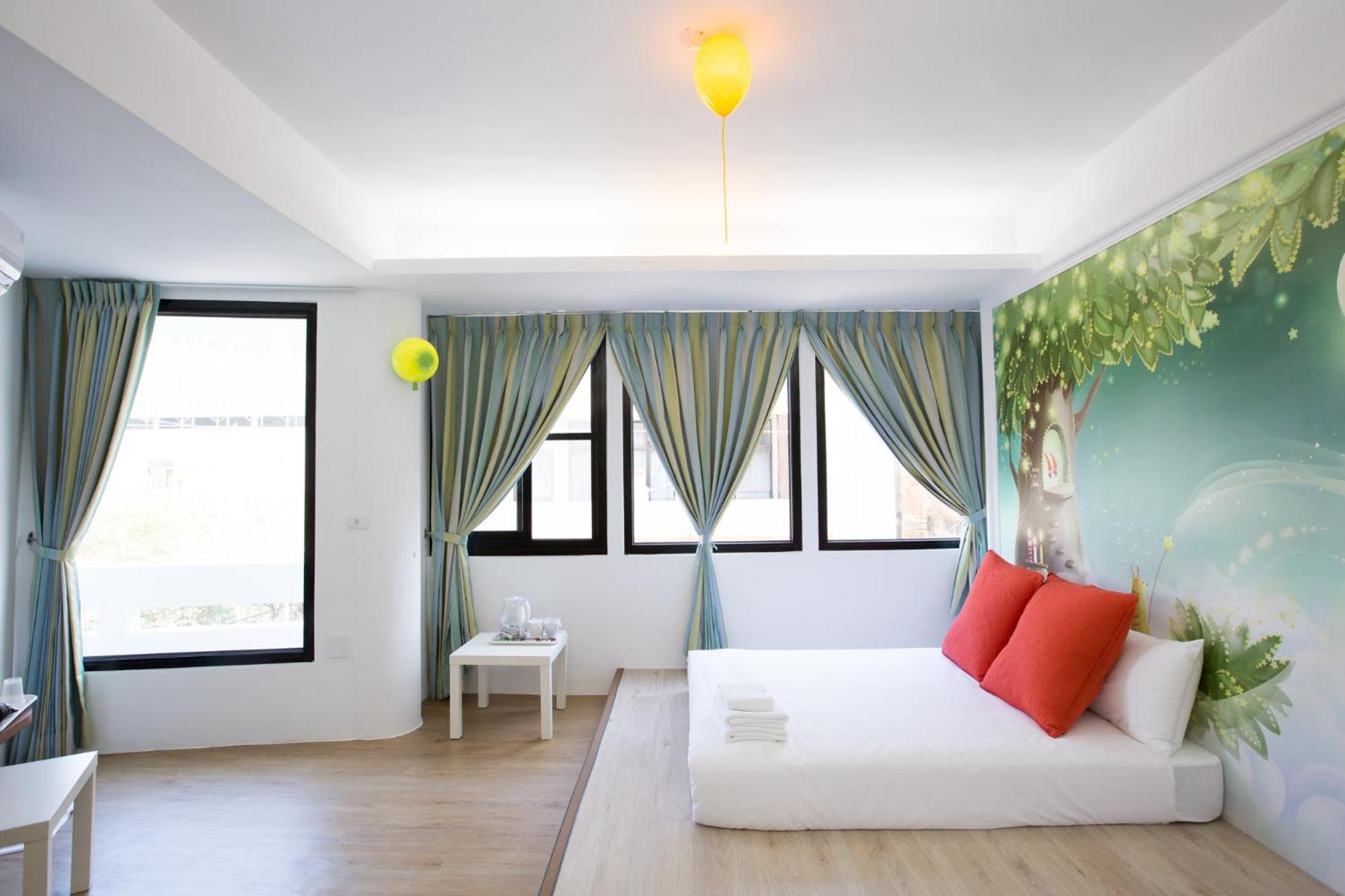 Quadruple Room with Bath photo 2